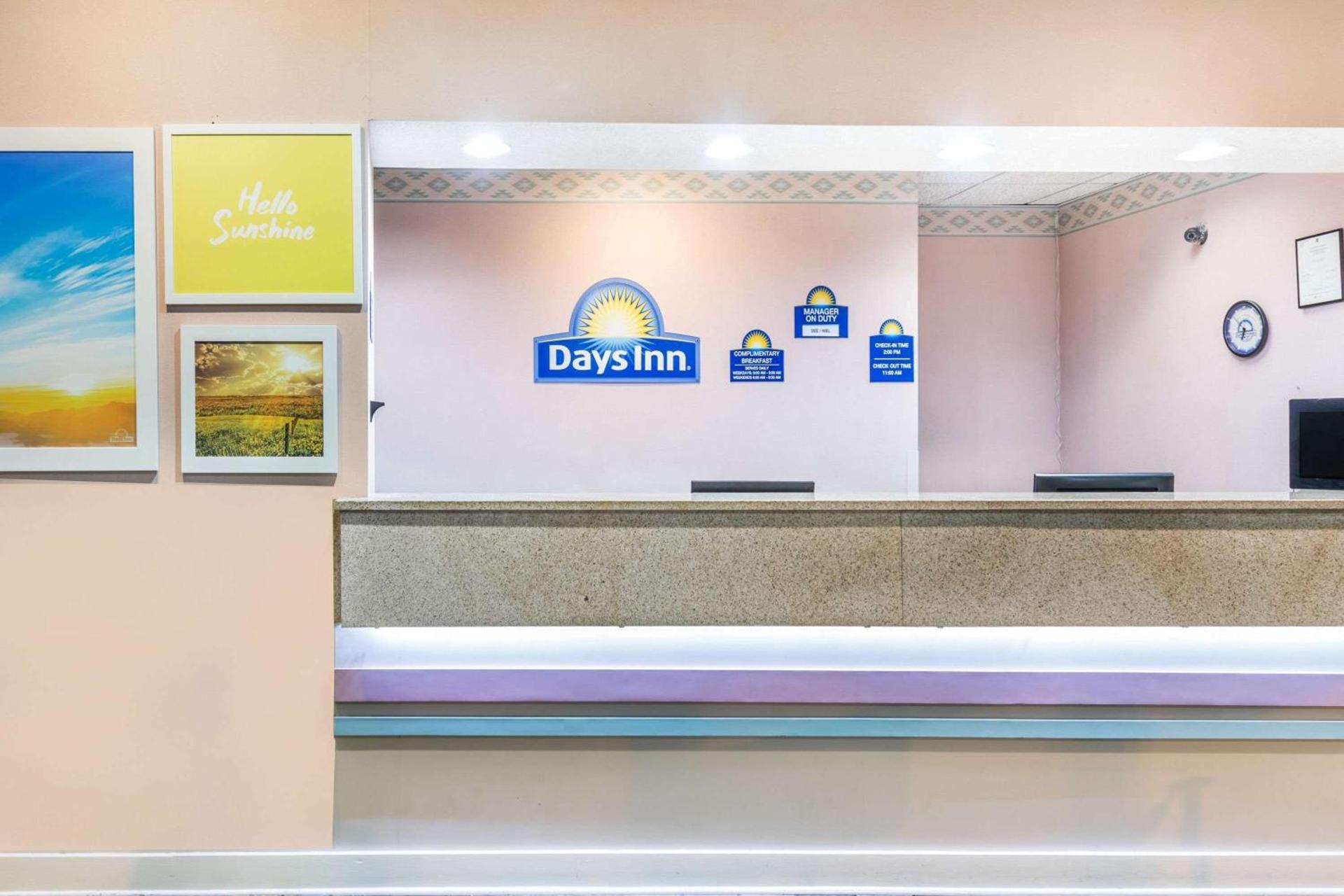 Days Inn by Wyndham Walterboro photo 3