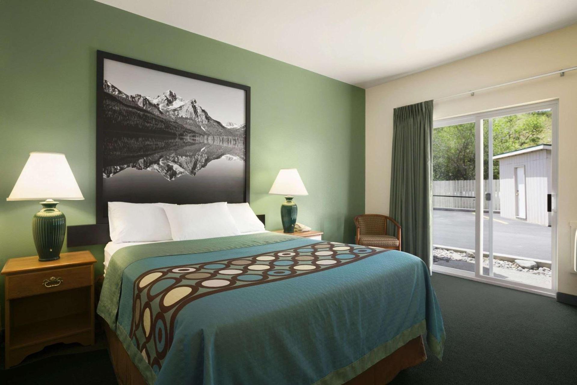 Hotel Salmon photo 26