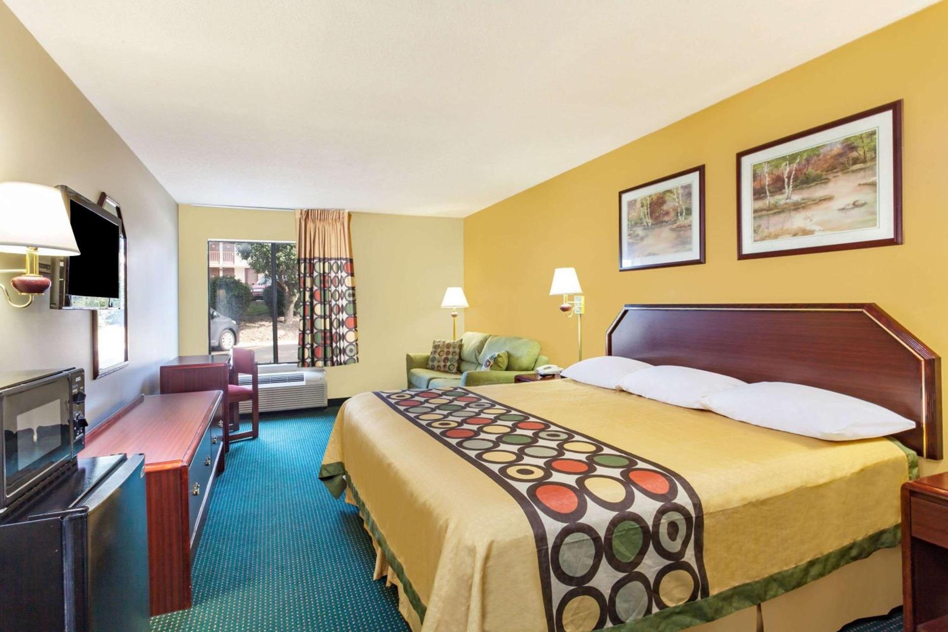 Super 8 by Wyndham Morristown/South photo 13
