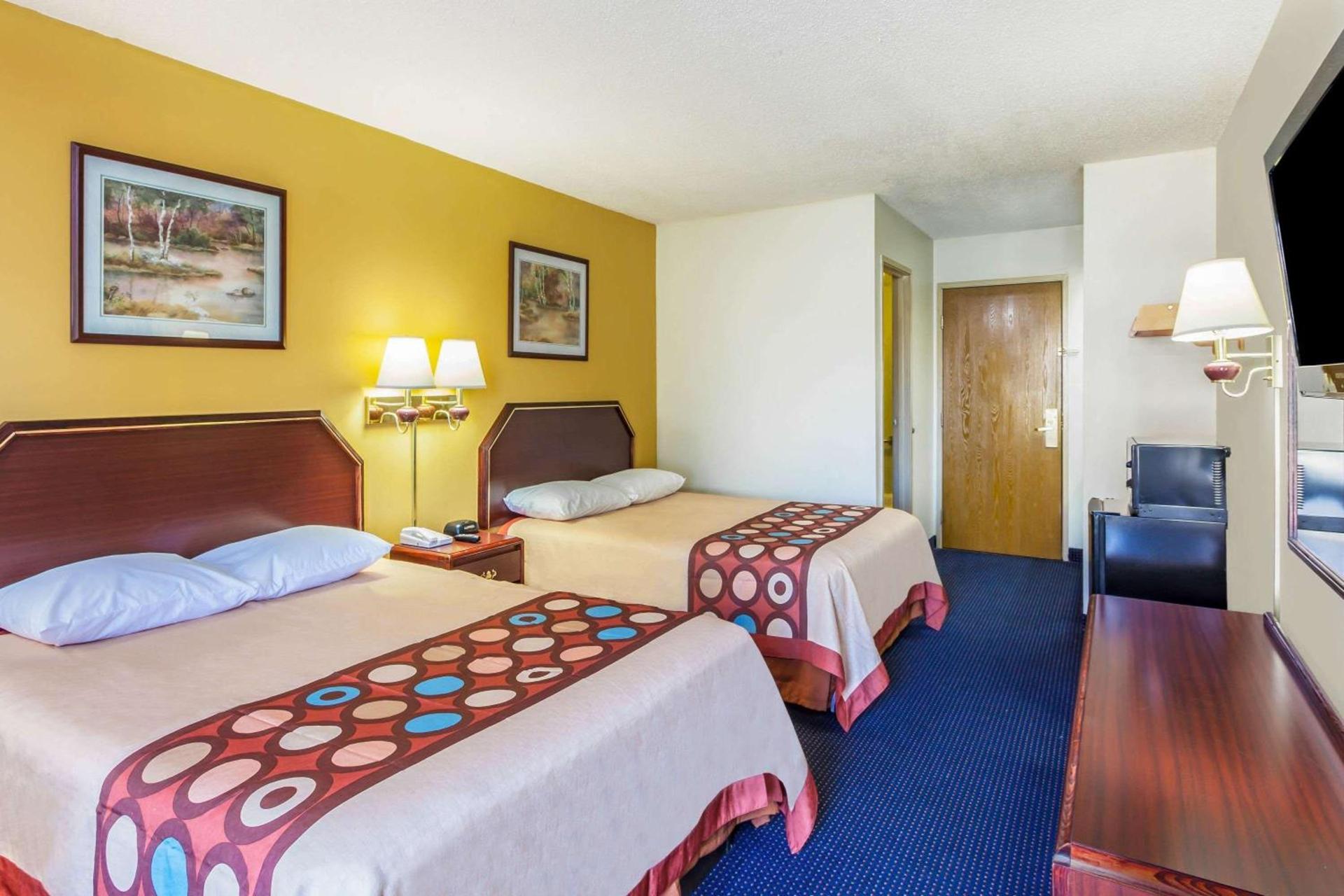 Super 8 by Wyndham Morristown/South photo 6