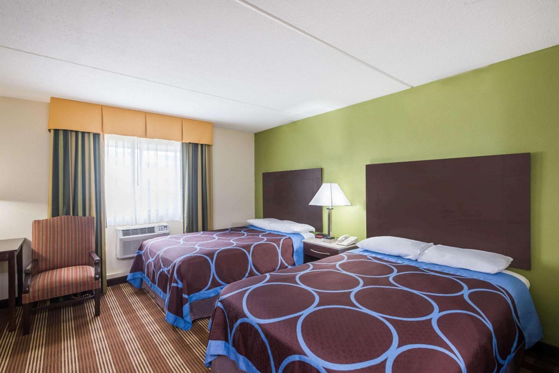 Super 8 by Wyndham Bangor photo 41