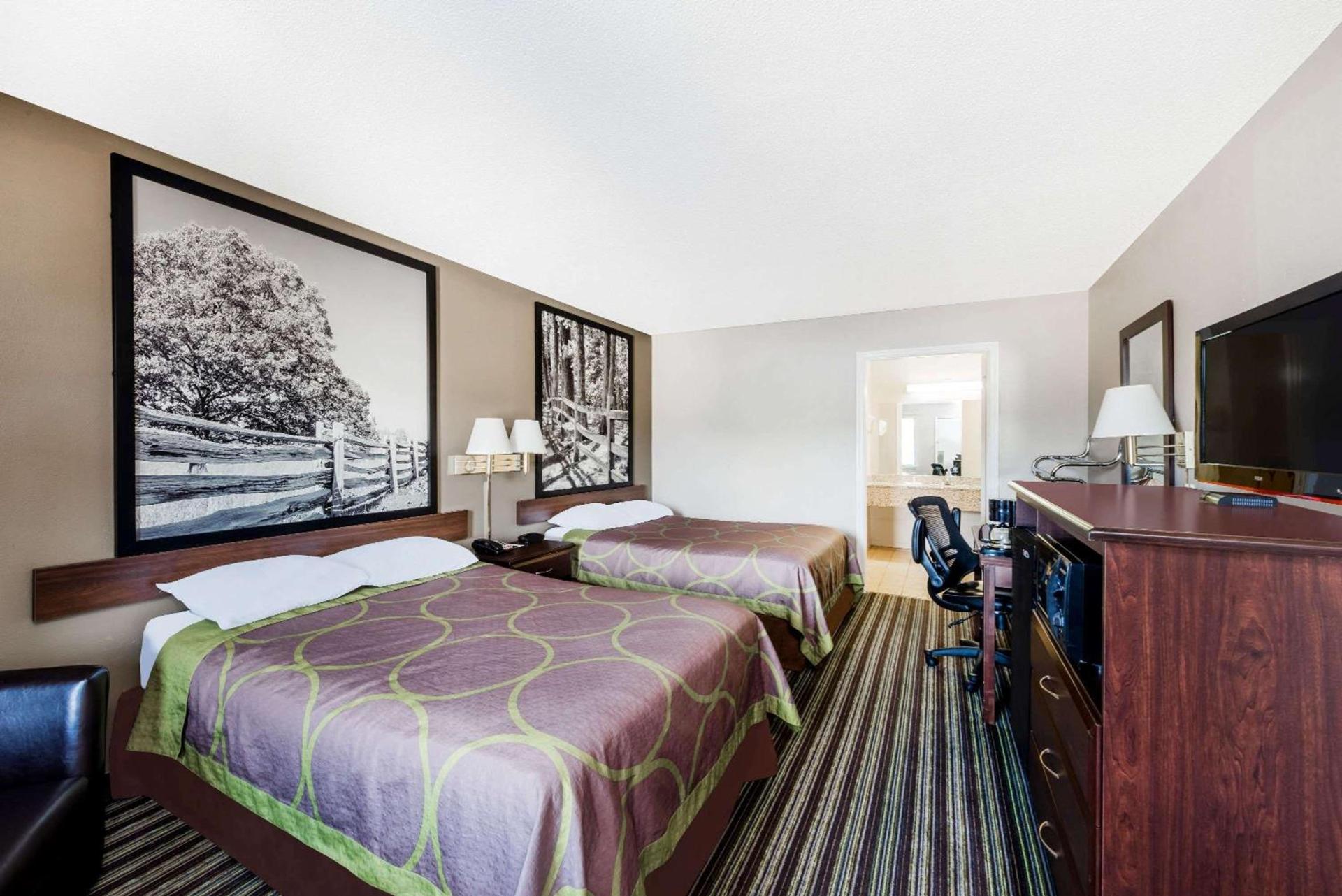 Super 8 by Wyndham Chattanooga Ooltewah photo 7