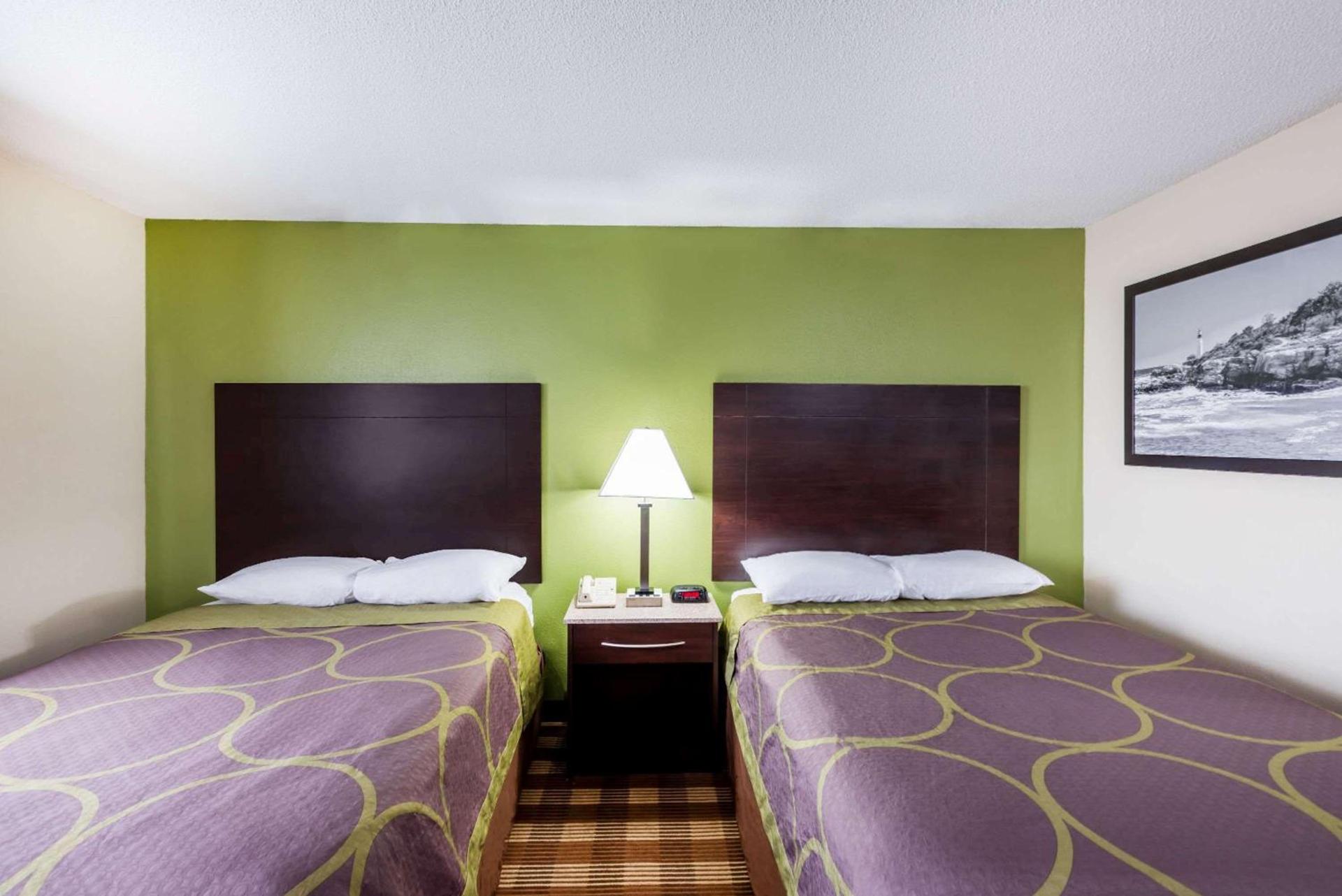 Super 8 by Wyndham Bangor photo 50