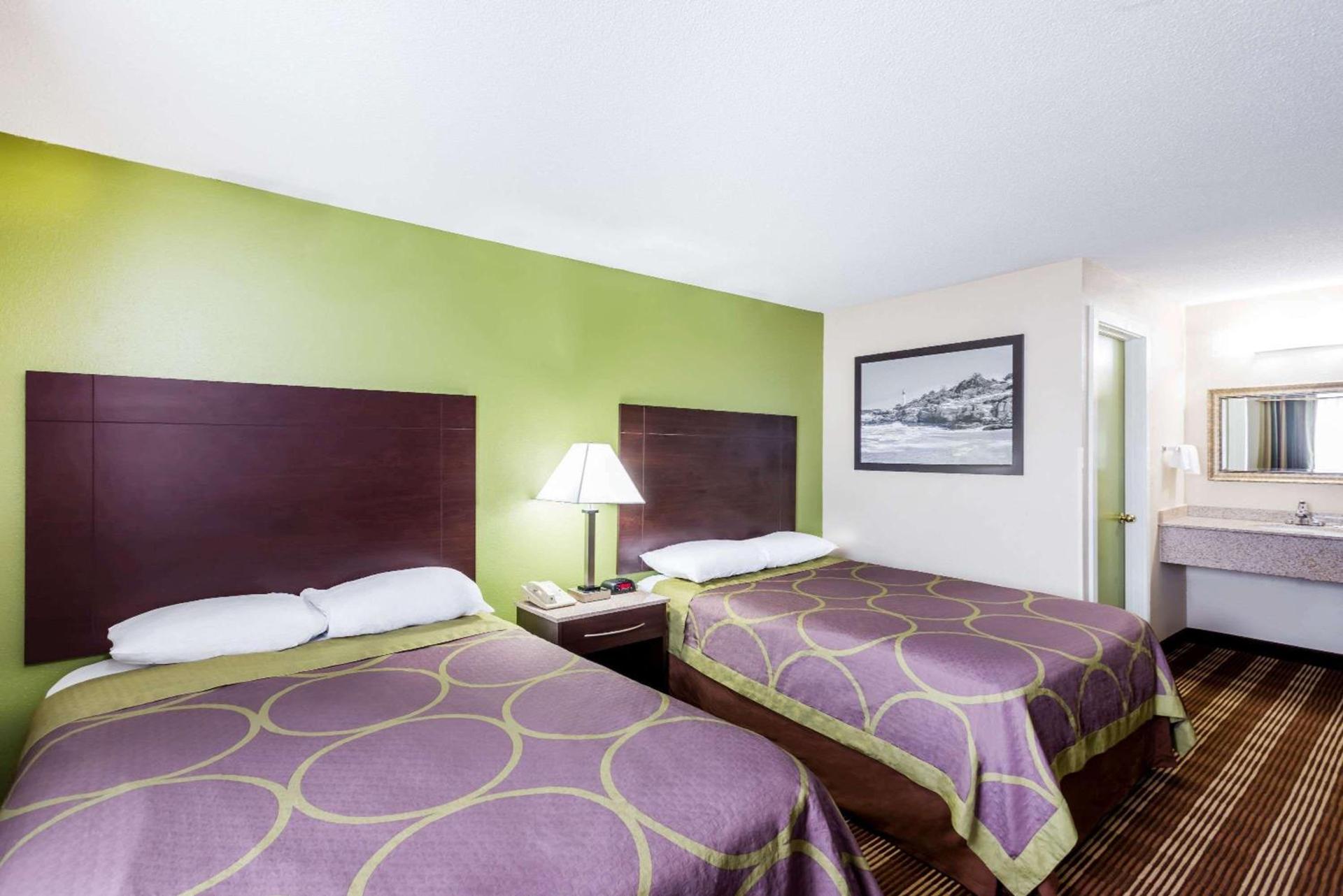 Super 8 by Wyndham Bangor photo 44