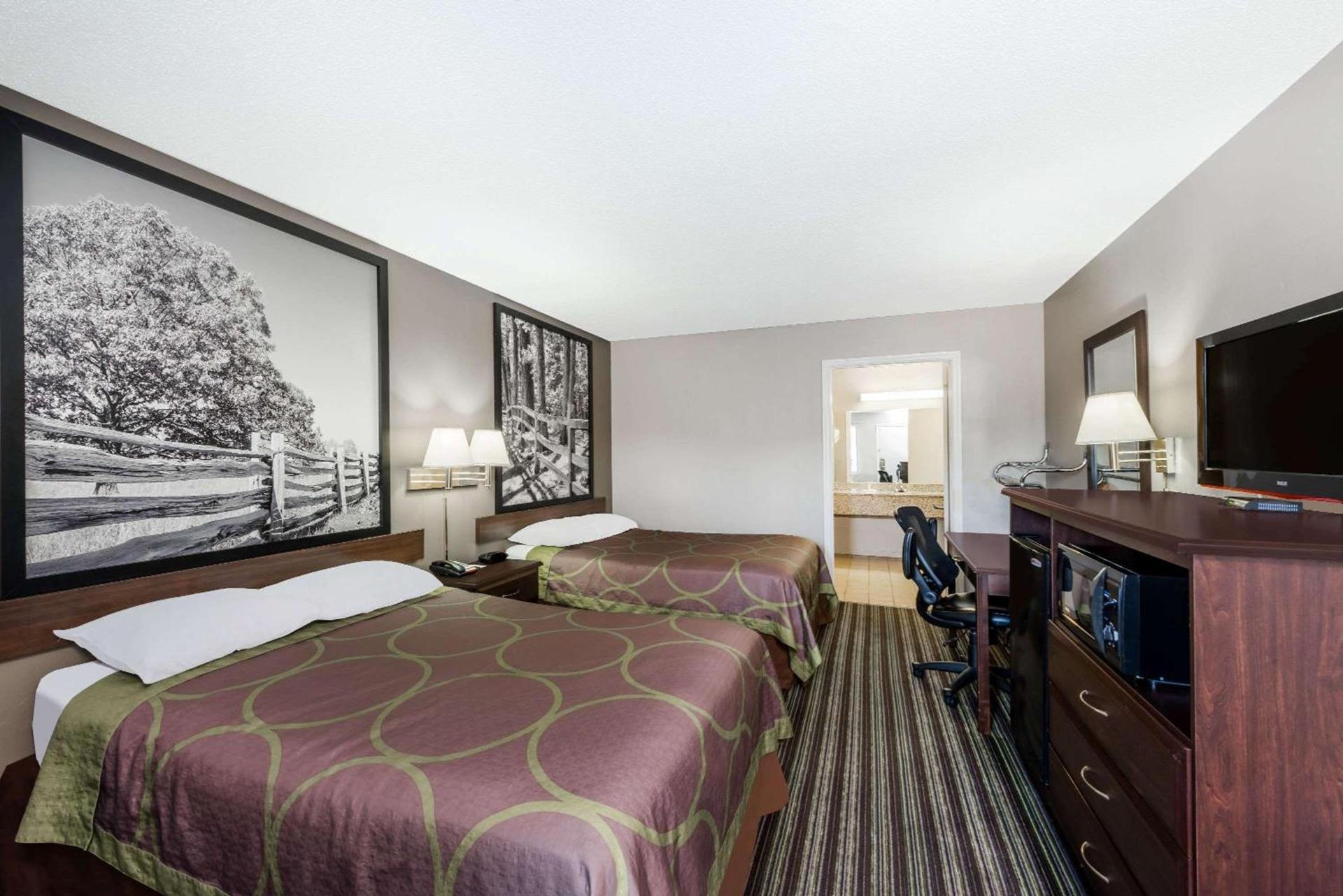 Super 8 by Wyndham Chattanooga Ooltewah photo 13