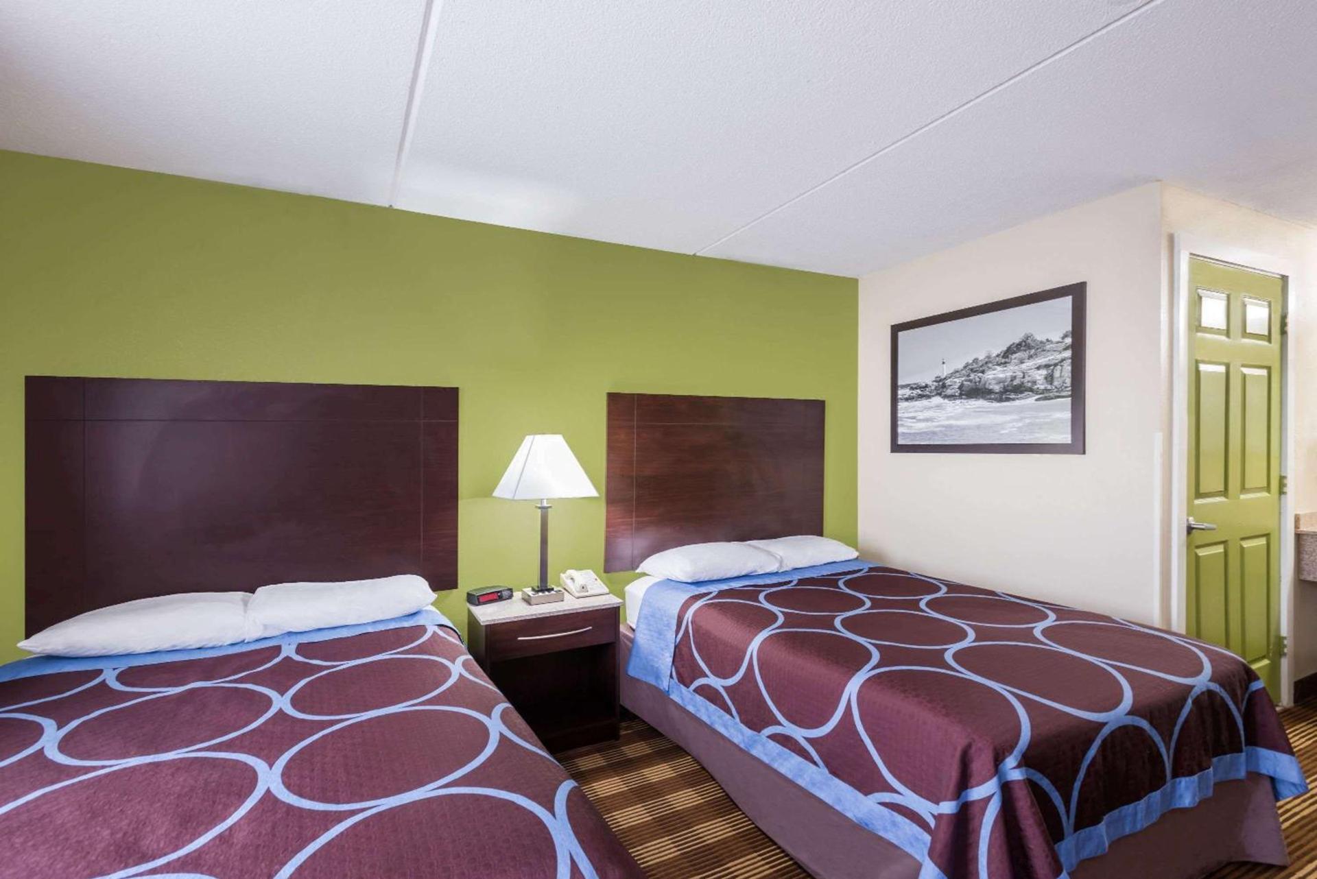 Super 8 by Wyndham Bangor photo 35