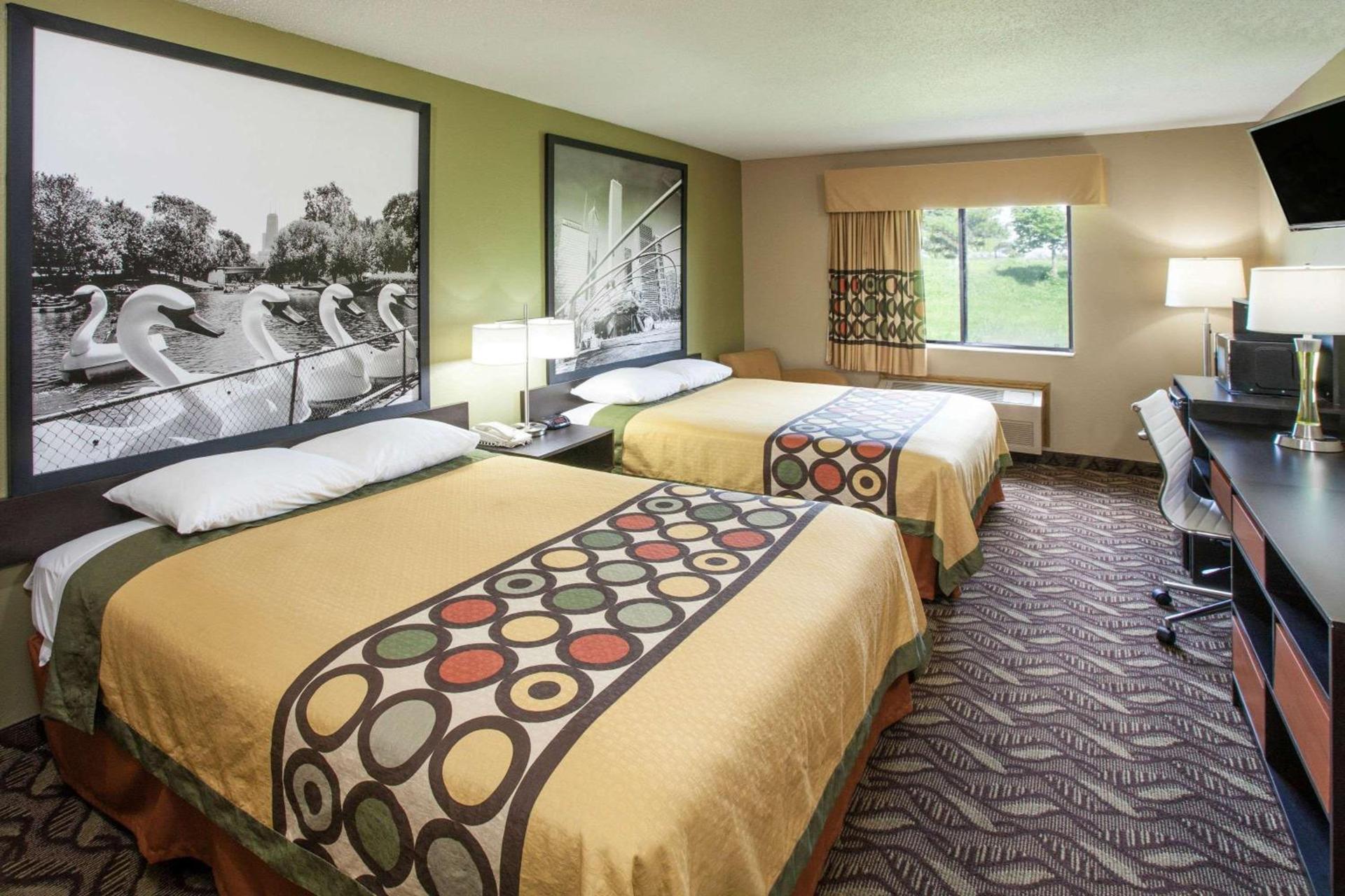 Super 8 by Wyndham Dwight photo 6