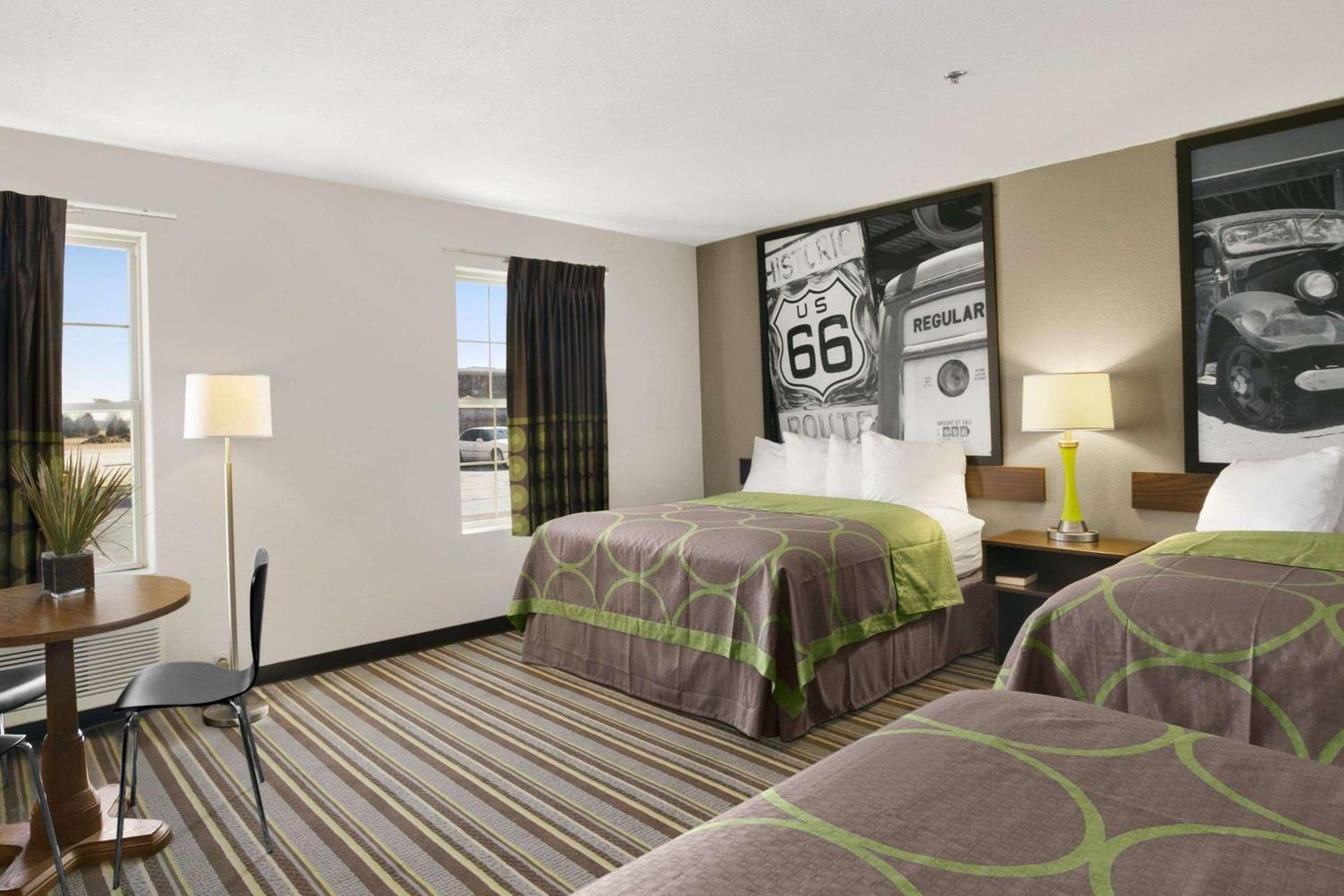 Super 8 by Wyndham Stafford/Springfield Area photo 12