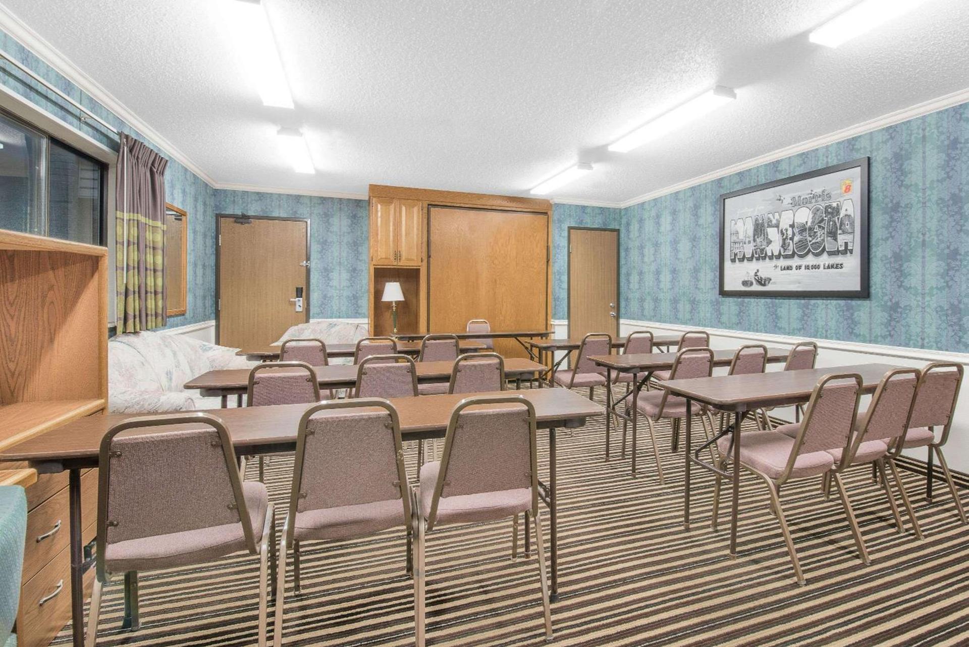 Wrangler Hotel Morris photo 16