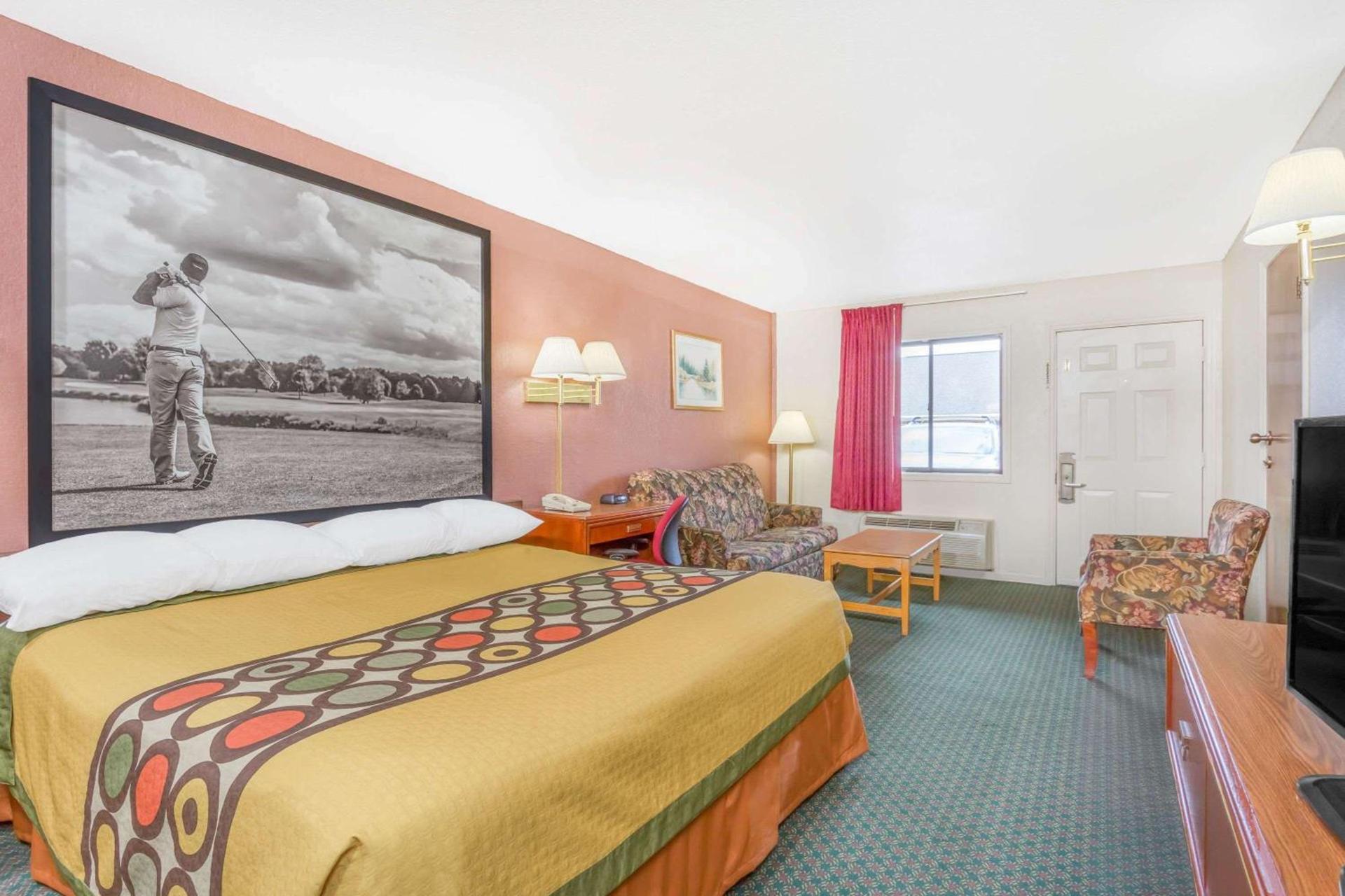 Super 8 by Wyndham Santee/I-95 photo 9