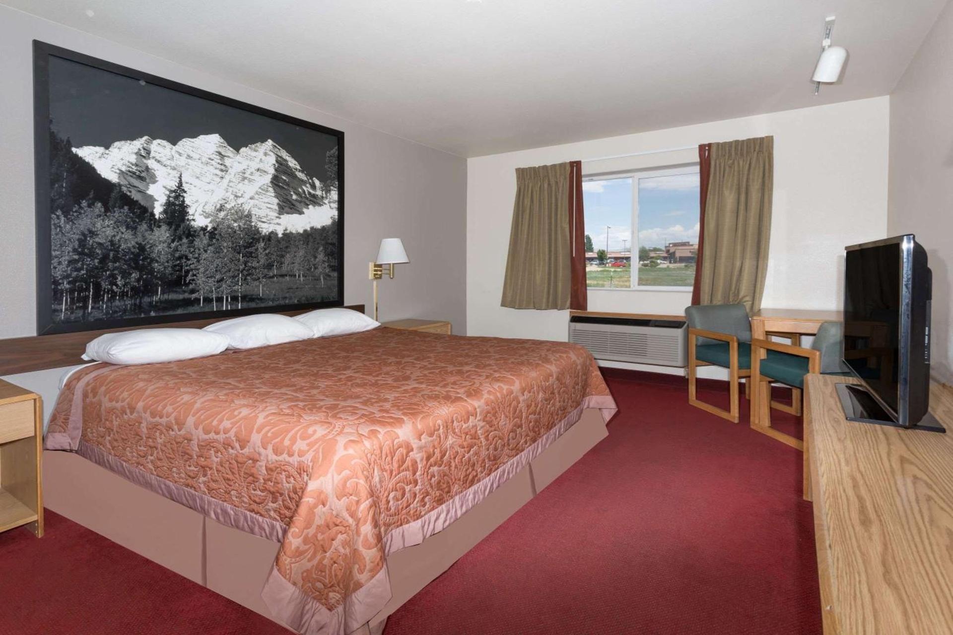 Super 8 by Wyndham Fruita photo 7