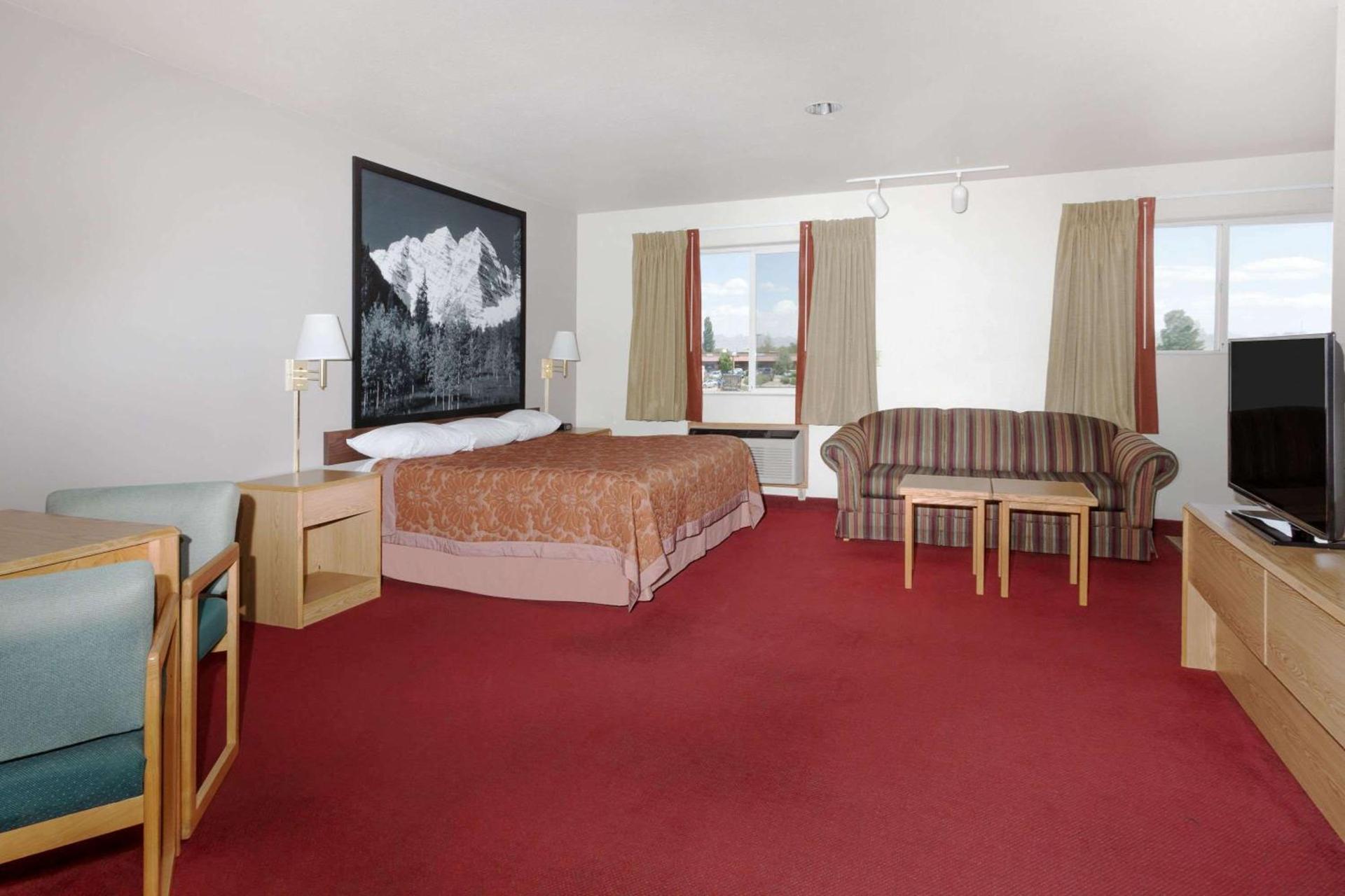 Super 8 by Wyndham Fruita photo 14