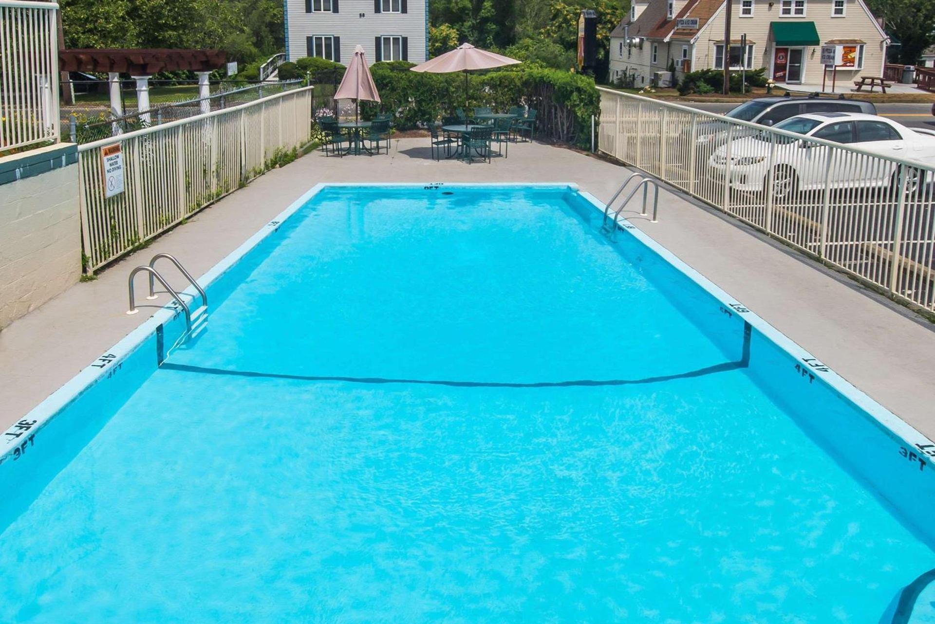 Relax Inn Cape Cod West Yarmouth Hyannis photo 16