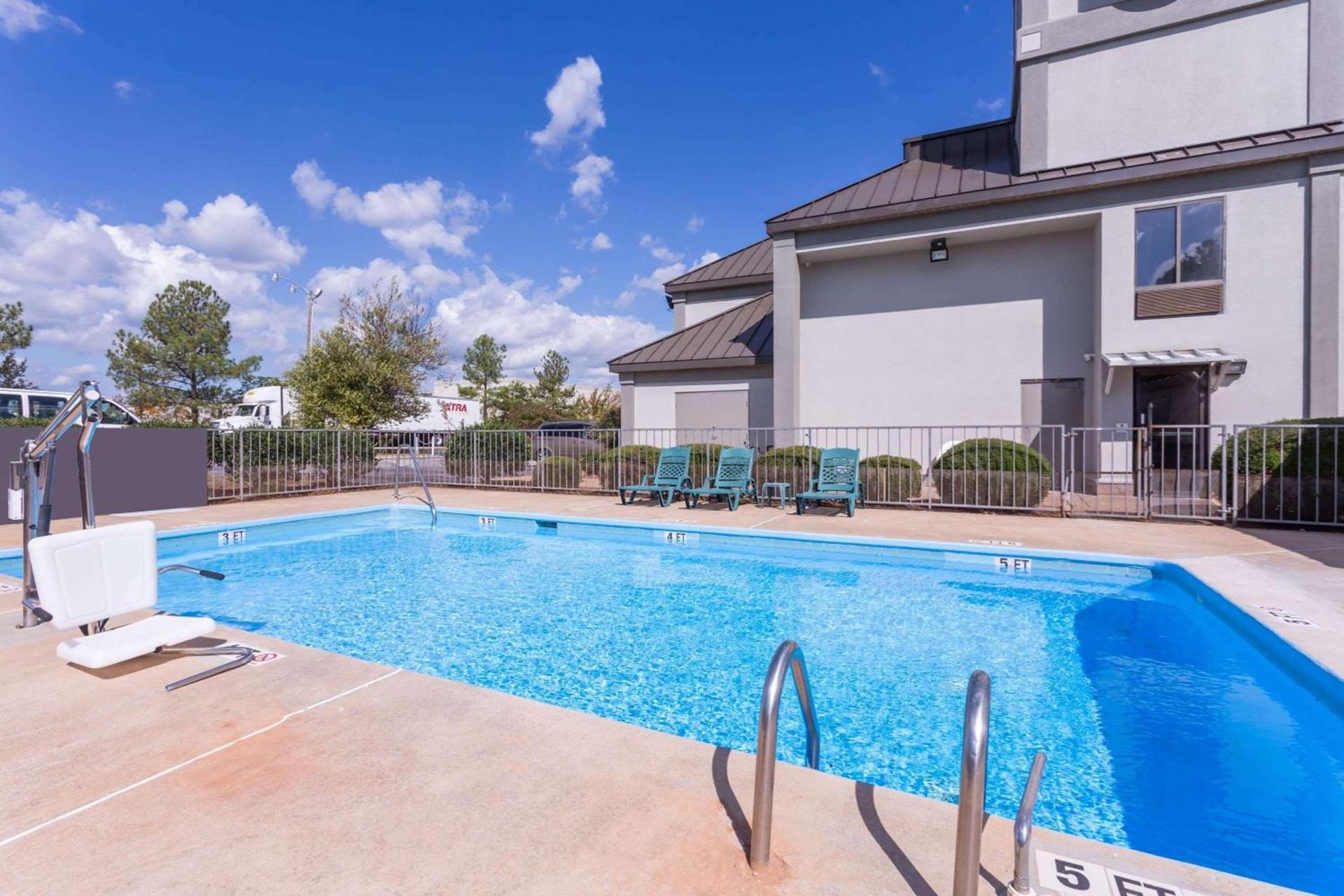 Super 8 by Wyndham Greer/Spartanburg Area photo 6