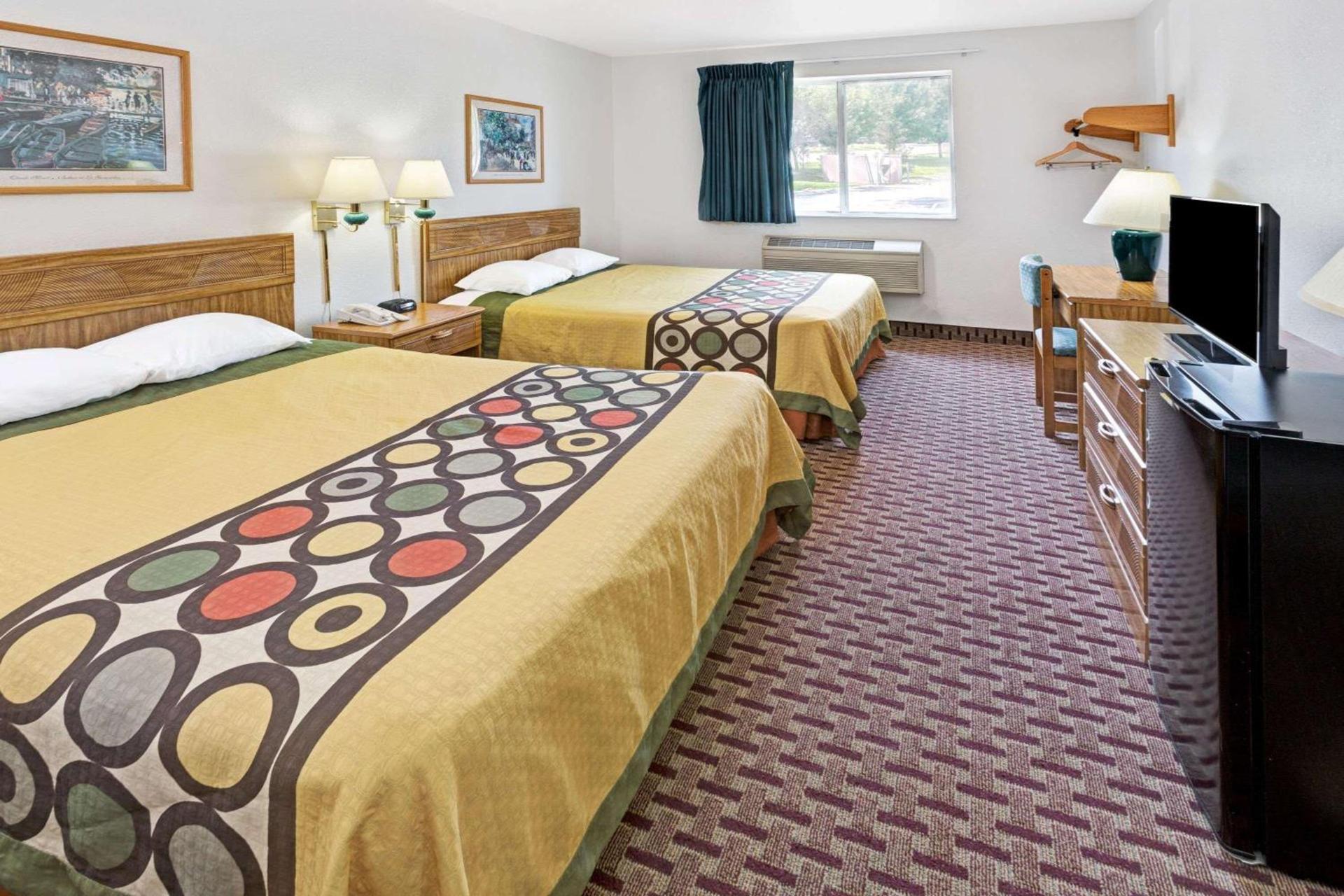 Super 8 by Wyndham Canonsburg/Pittsburgh Area photo 10