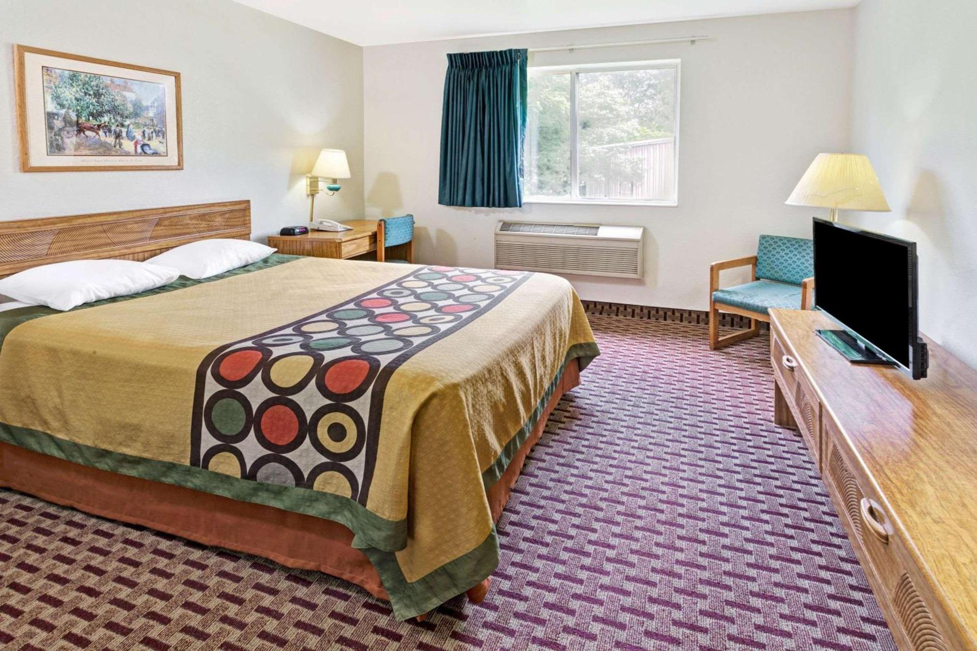 Super 8 by Wyndham Canonsburg/Pittsburgh Area photo 5