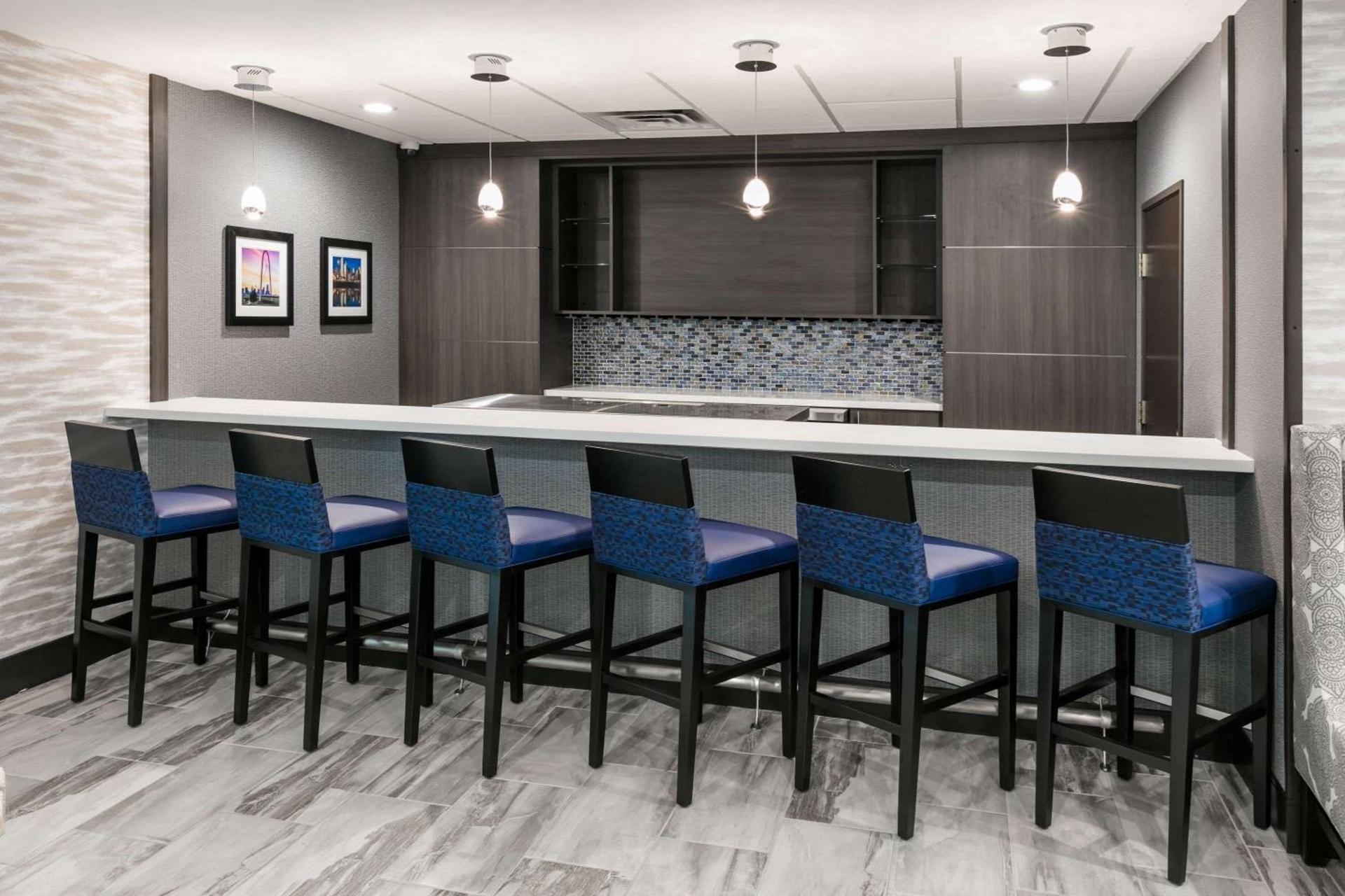 Wingate by Wyndham Dallas Love Field photo 35