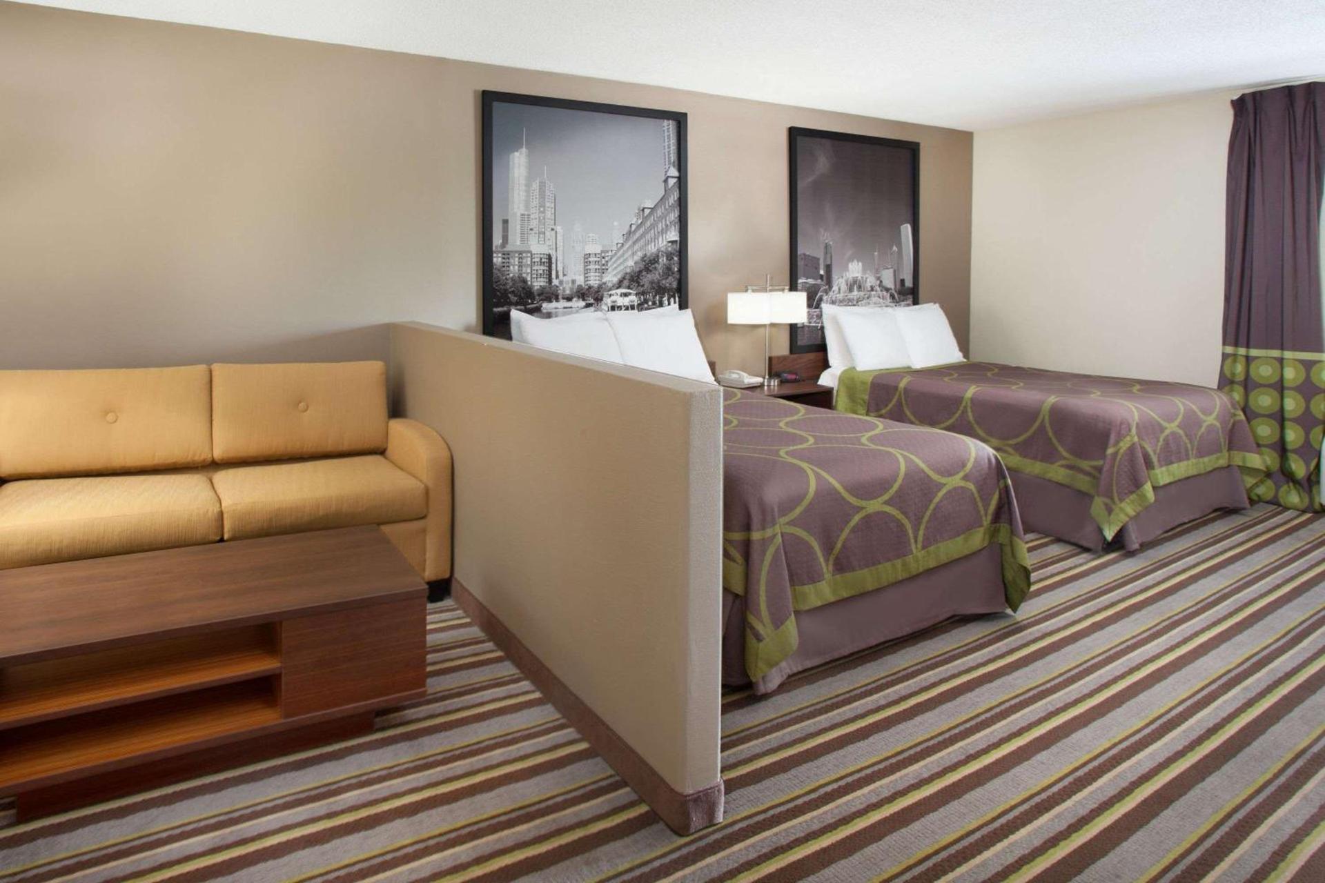 Super 8 by Wyndham Chicago/Rosemont/O'Hare/SE photo 10