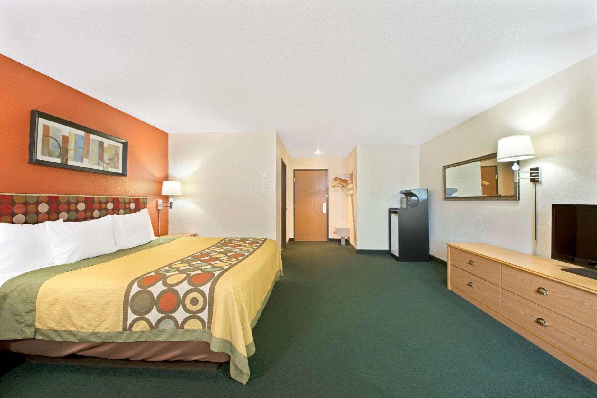Super 8 by Wyndham Bonne Terre photo 9