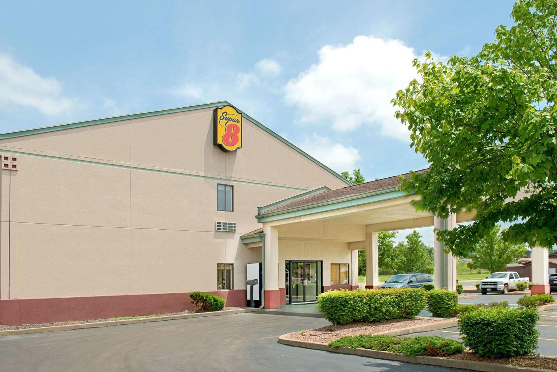 Super 8 by Wyndham Bonne Terre photo 2