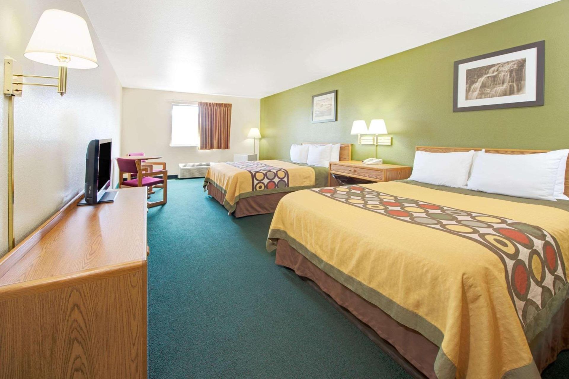 Super 8 by Wyndham Bonne Terre photo 10
