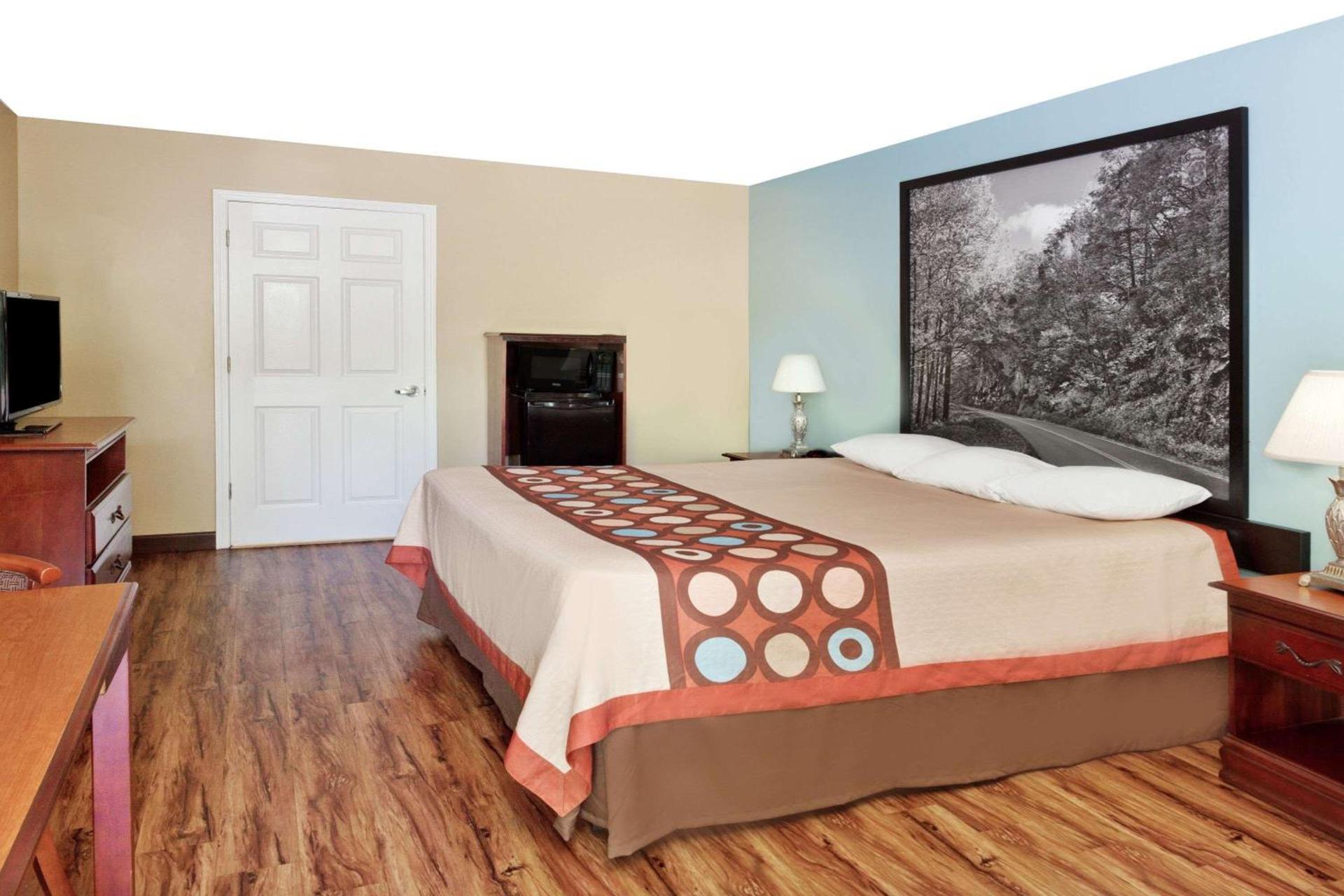 Super 8 by Wyndham Ft. Oglethorpe GA/Chatt TN Area photo 8