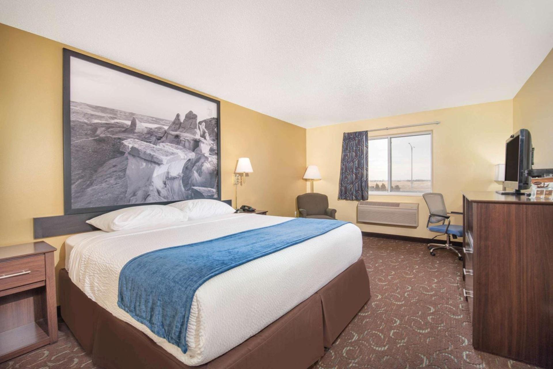 Four Seasons Inn photo 11