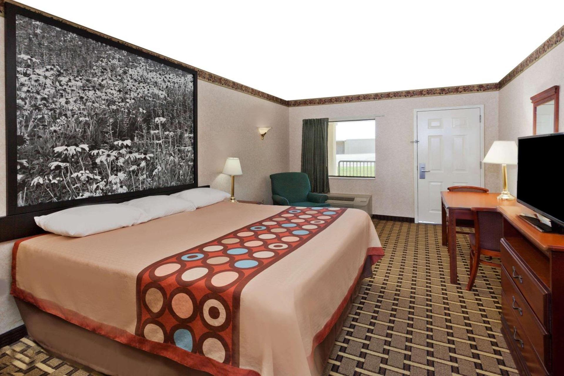 Super 8 by Wyndham Ft. Oglethorpe GA/Chatt TN Area photo 5