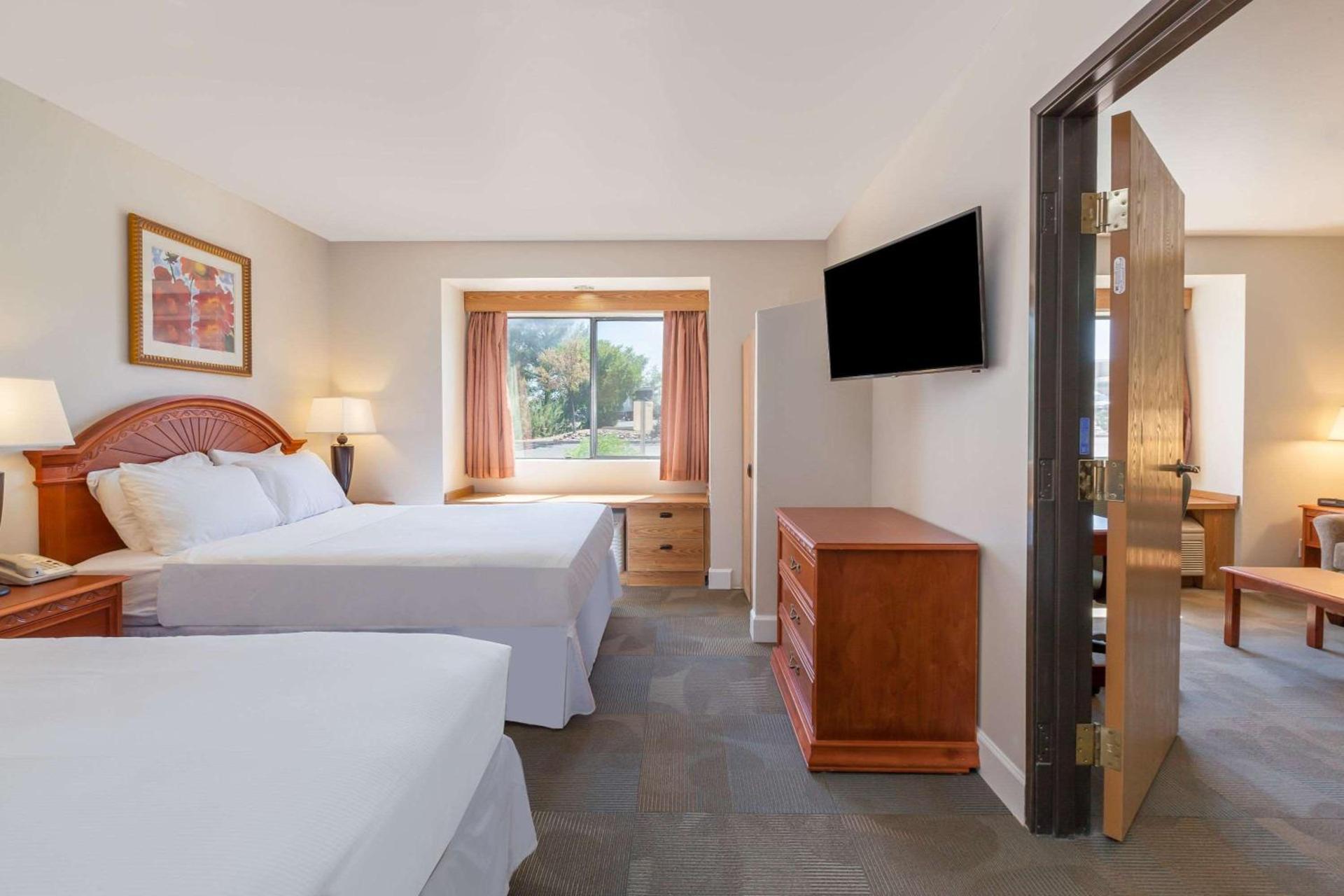 Days Inn by Wyndham Camp Verde Arizona photo 12