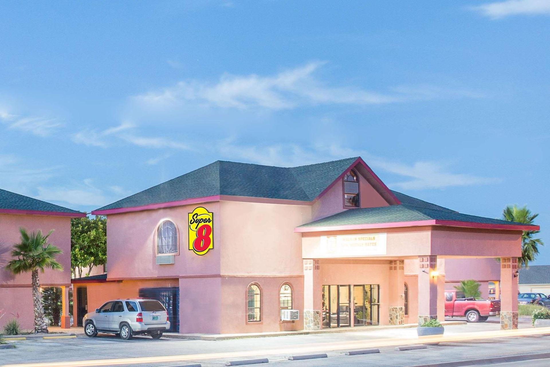 Super 8 by Wyndham San Angelo photo 1