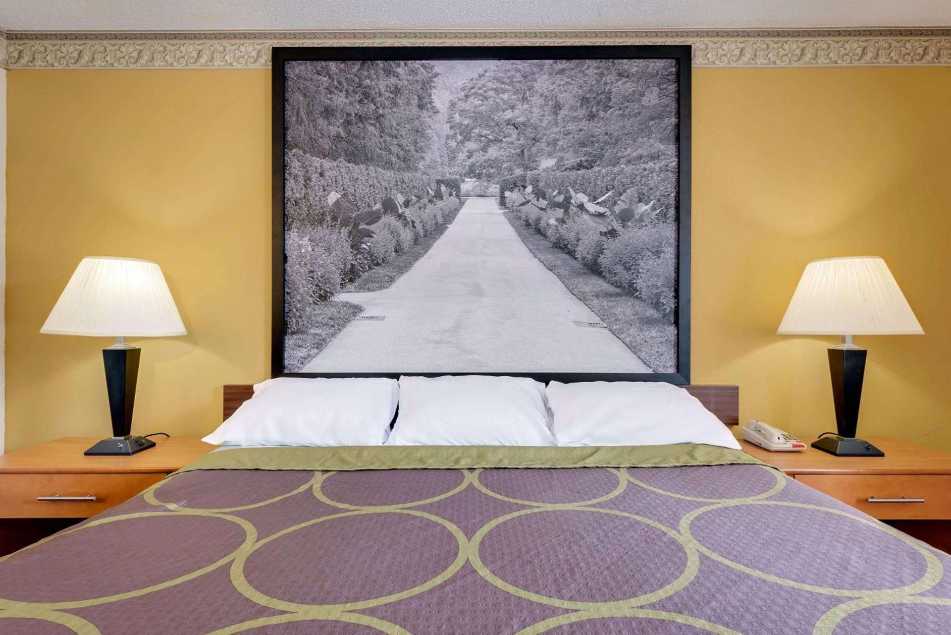 Super 8 by Wyndham Allentown photo 6
