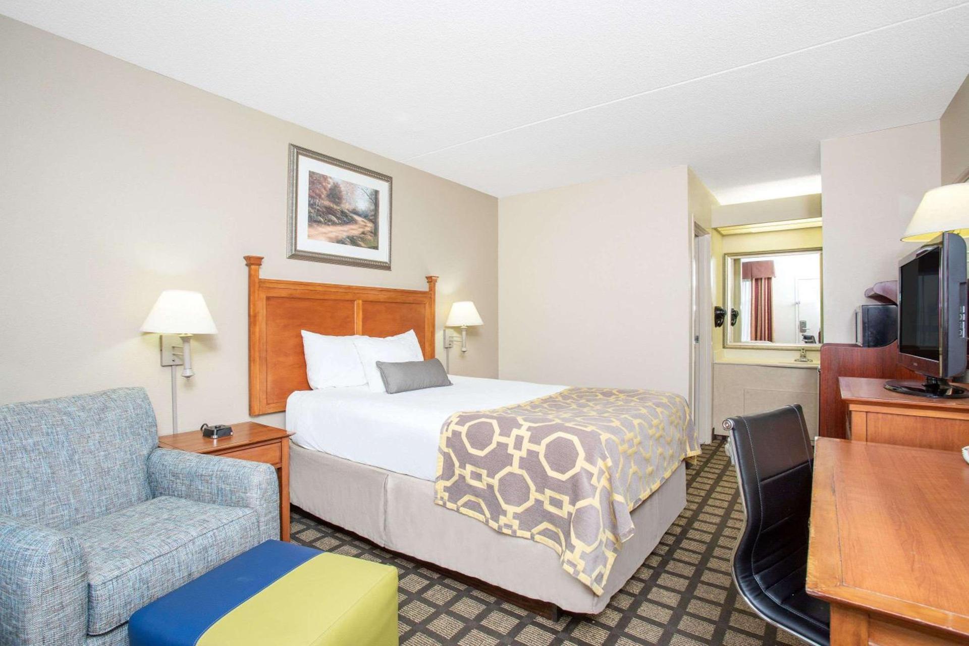 Baymont by Wyndham Hays photo 23