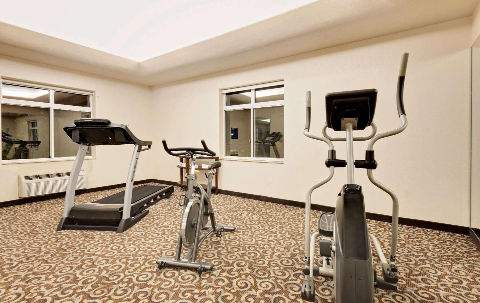 Sonesta Essential Hotels Odessa photo 7