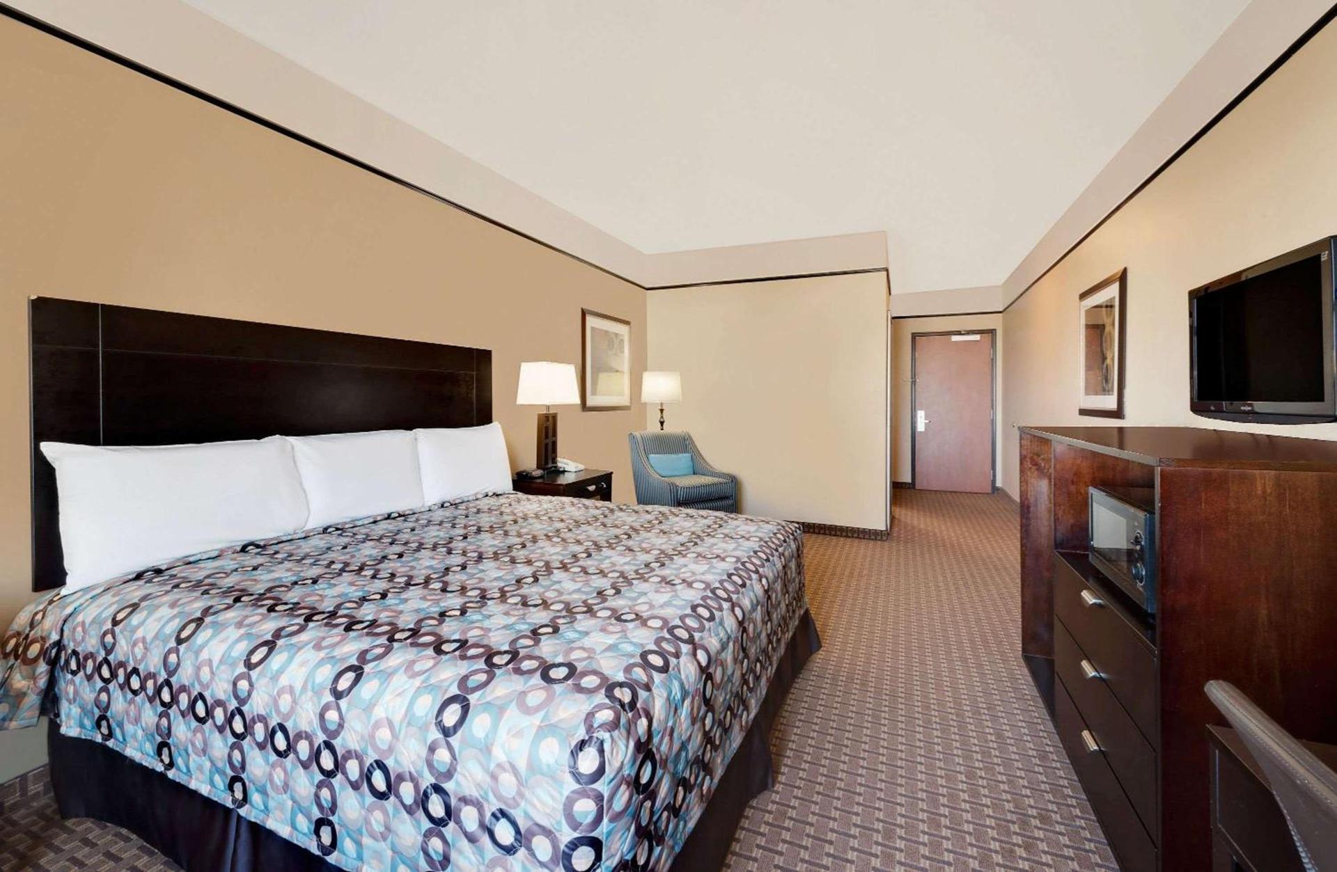 Sonesta Essential Hotels Odessa photo 11