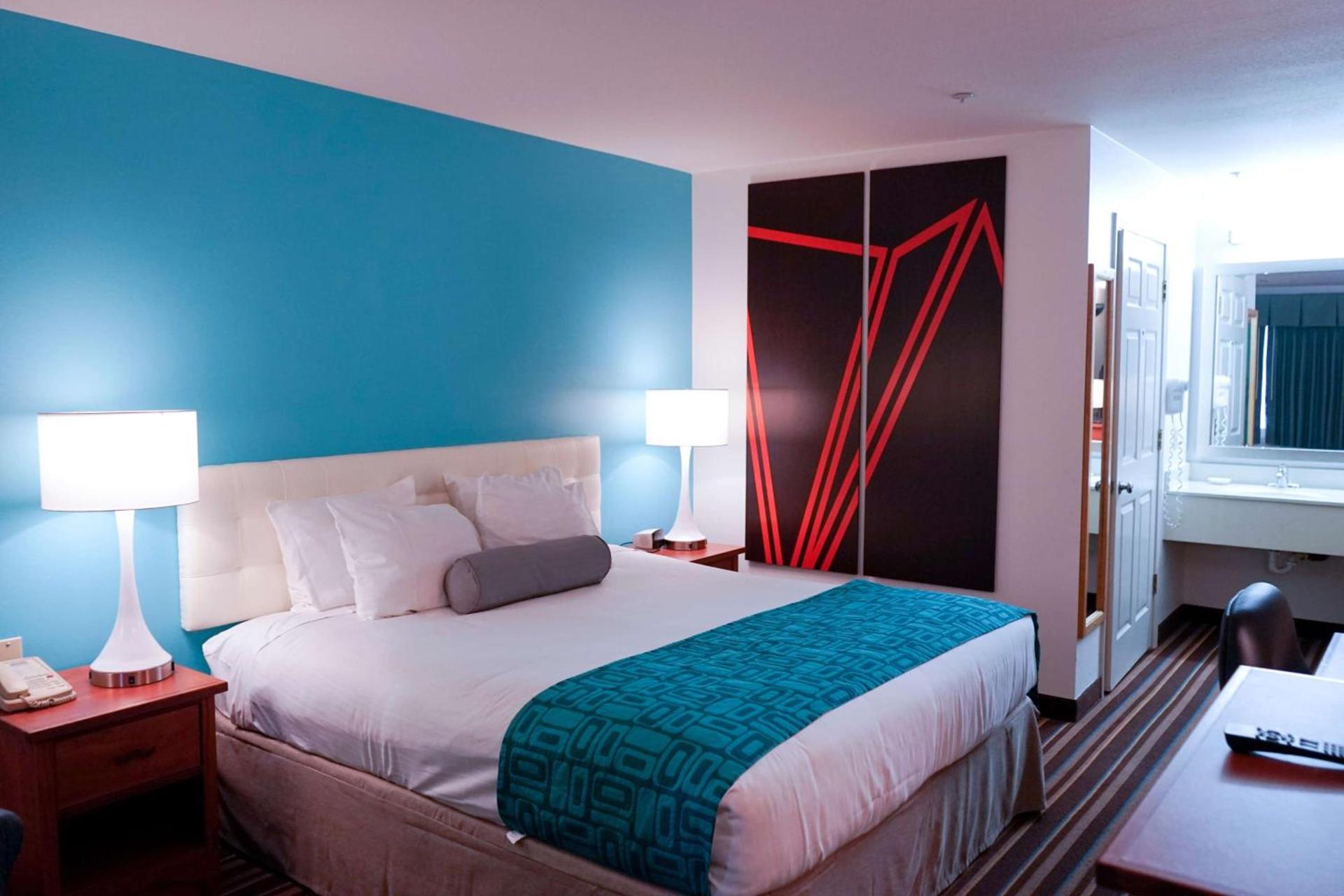 Howard Johnson by Wyndham Salinas photo 5