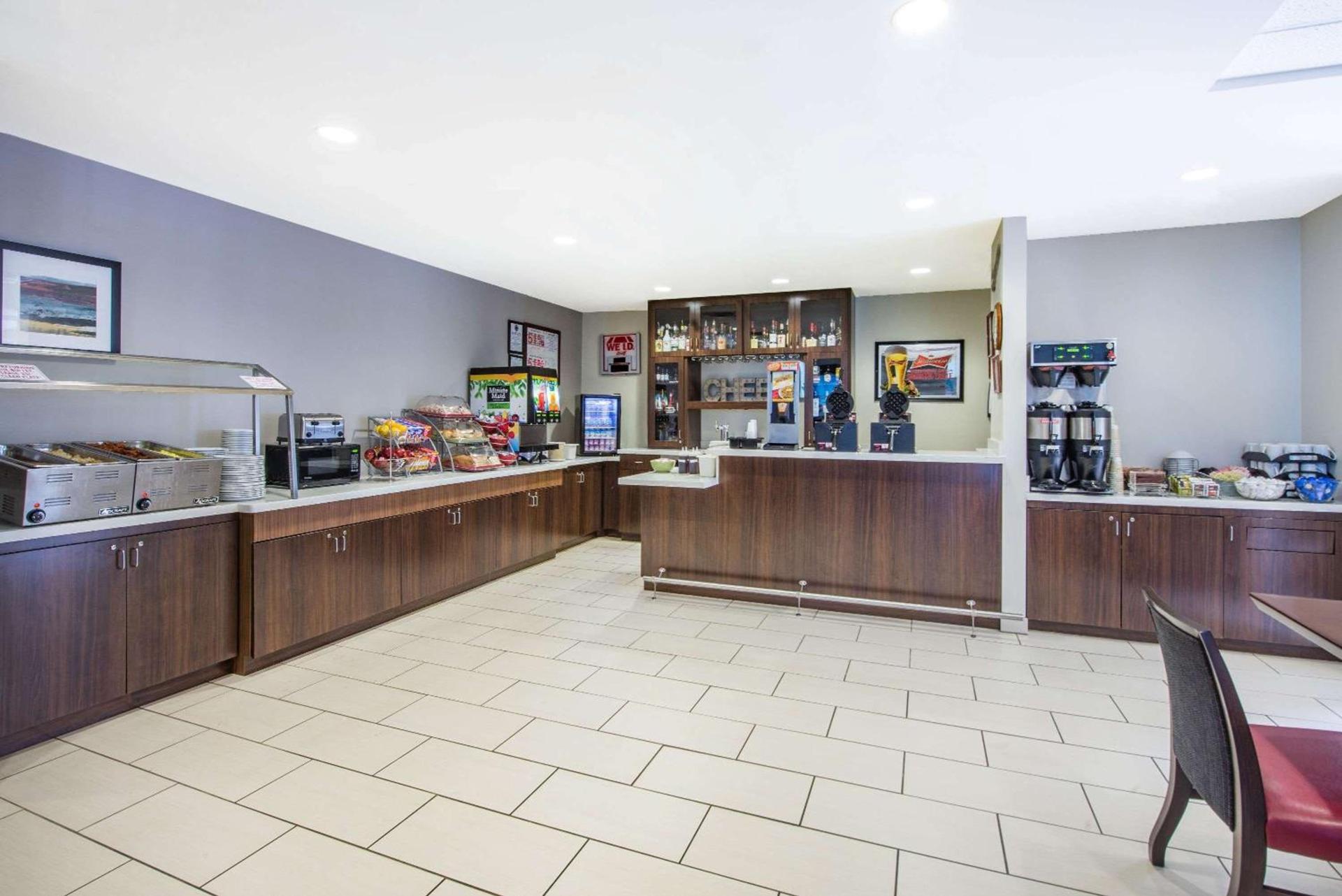 Hawthorn Extended Stay by Wyndham El Paso photo 13