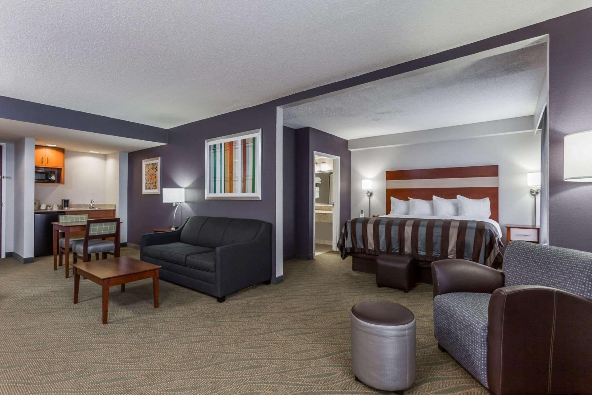 Wingate by Wyndham Chesapeake photo 16