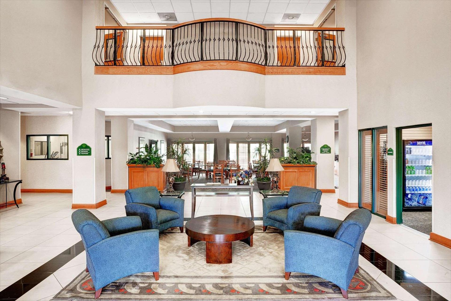 Wingate by Wyndham Atlanta Fairburn photo 26
