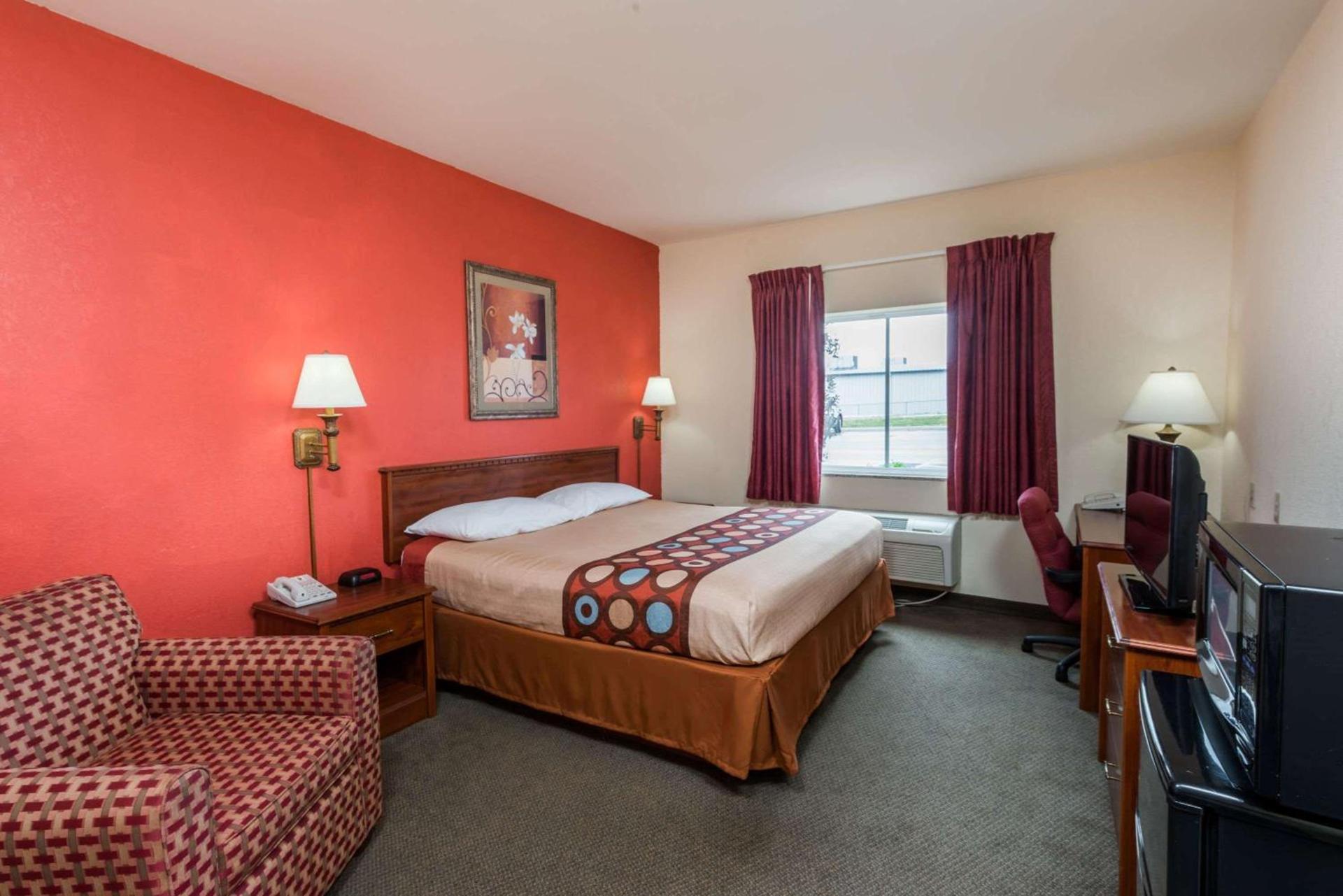 Super 8 by Wyndham St Robert Ft Leonard Wood Area photo 8