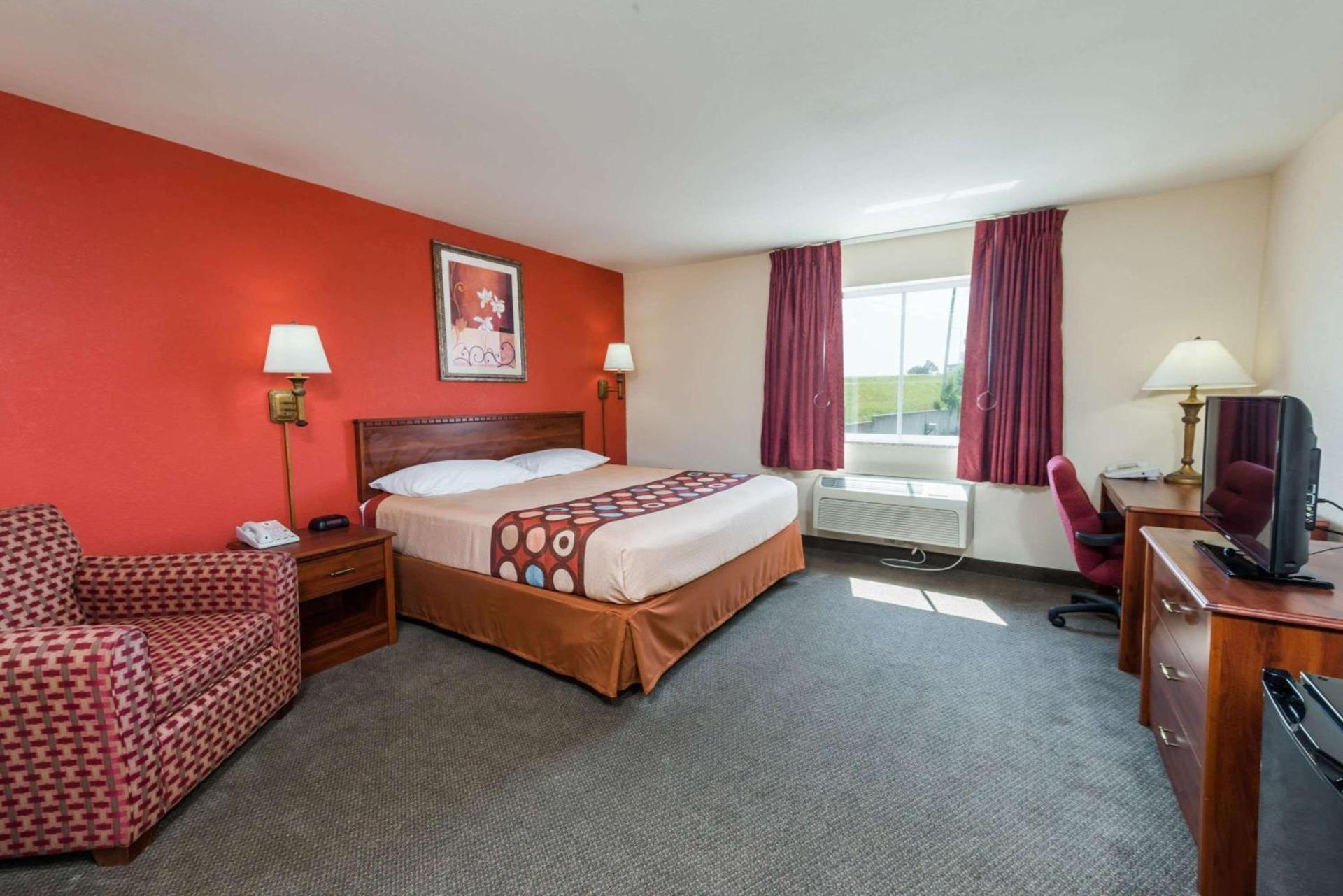 Super 8 by Wyndham St Robert Ft Leonard Wood Area photo 11