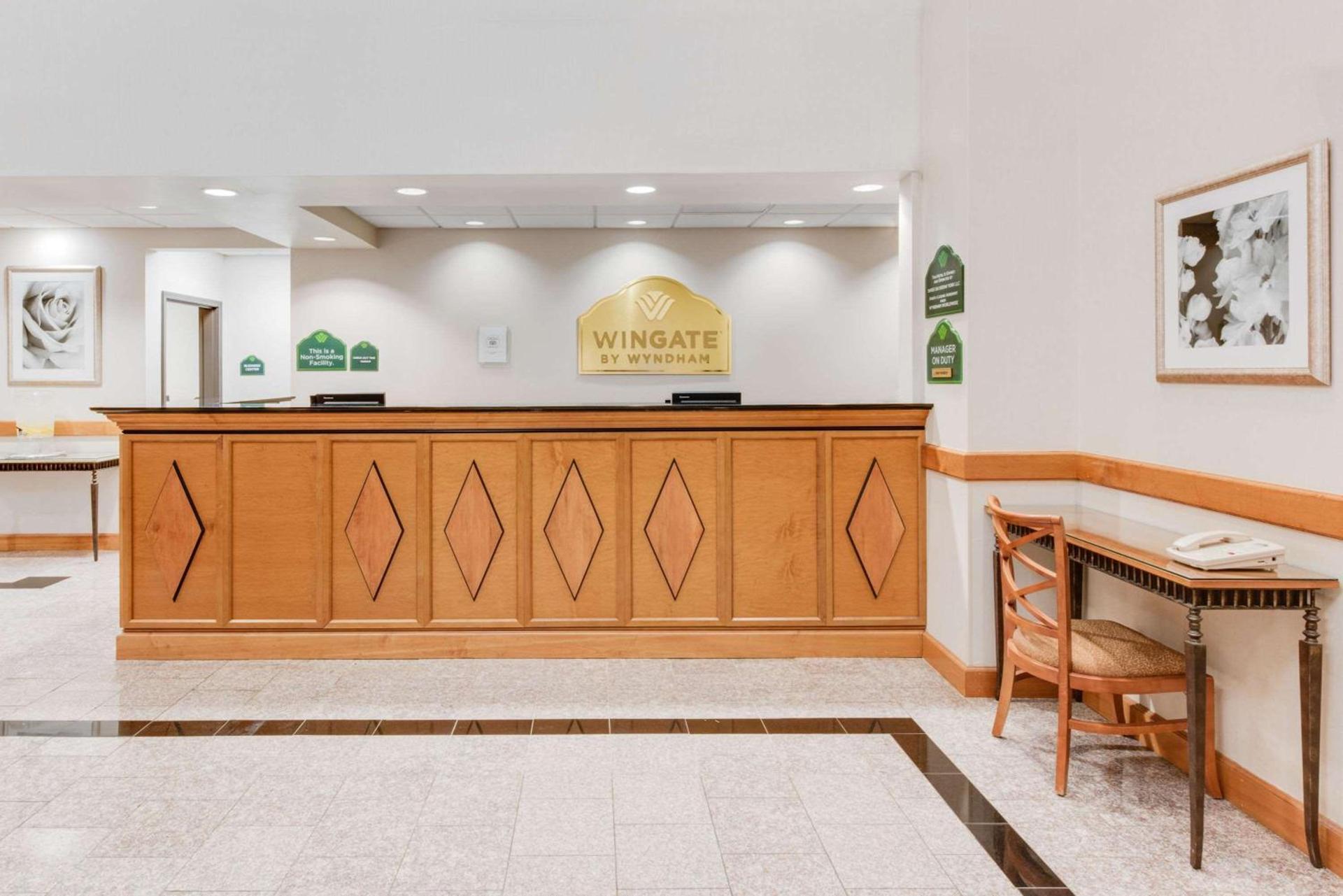 Wingate by Wyndham - York photo 2