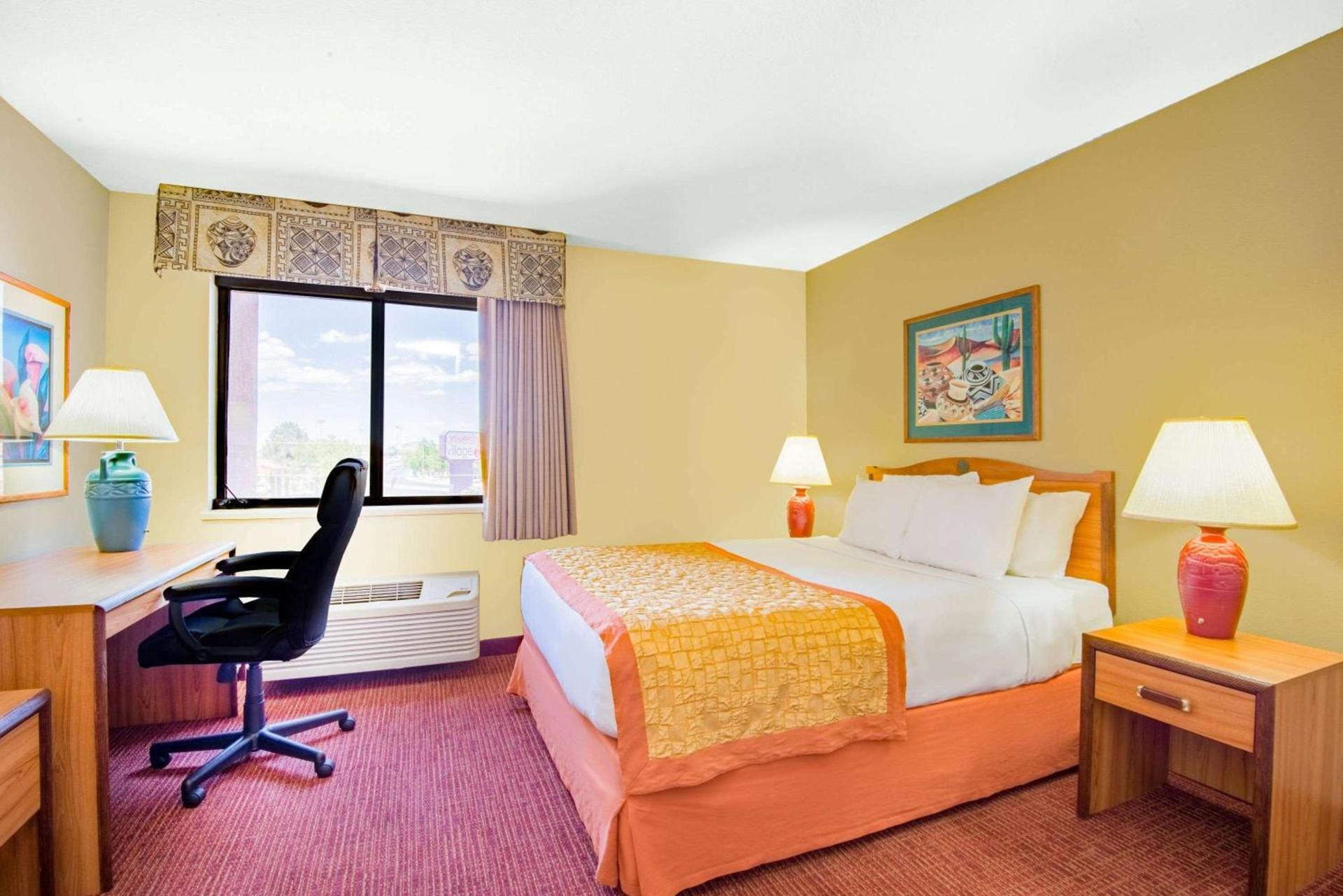 Hawthorn Suites by Wyndham Albuquerque photo 30