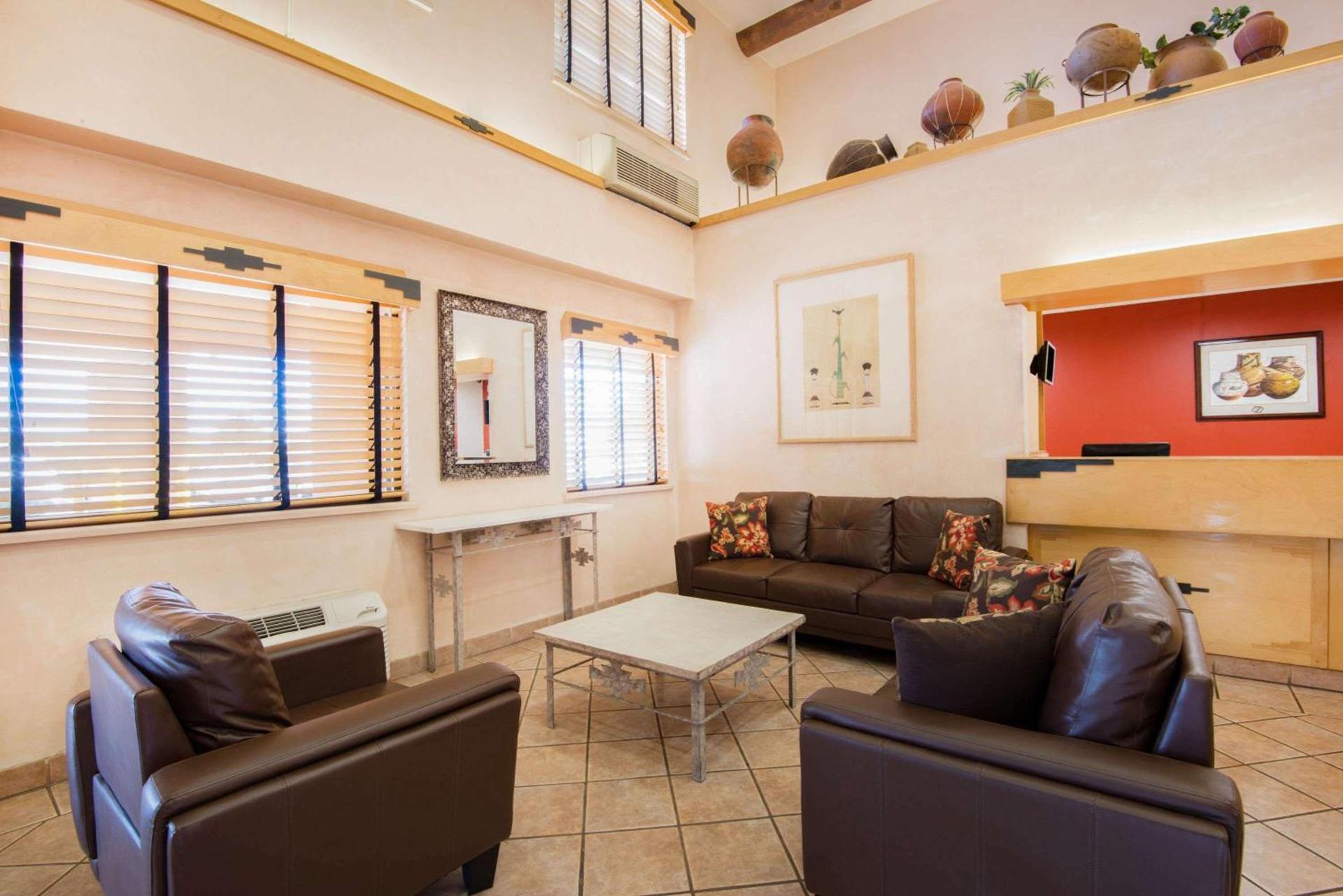 Hawthorn Suites by Wyndham Albuquerque photo 34