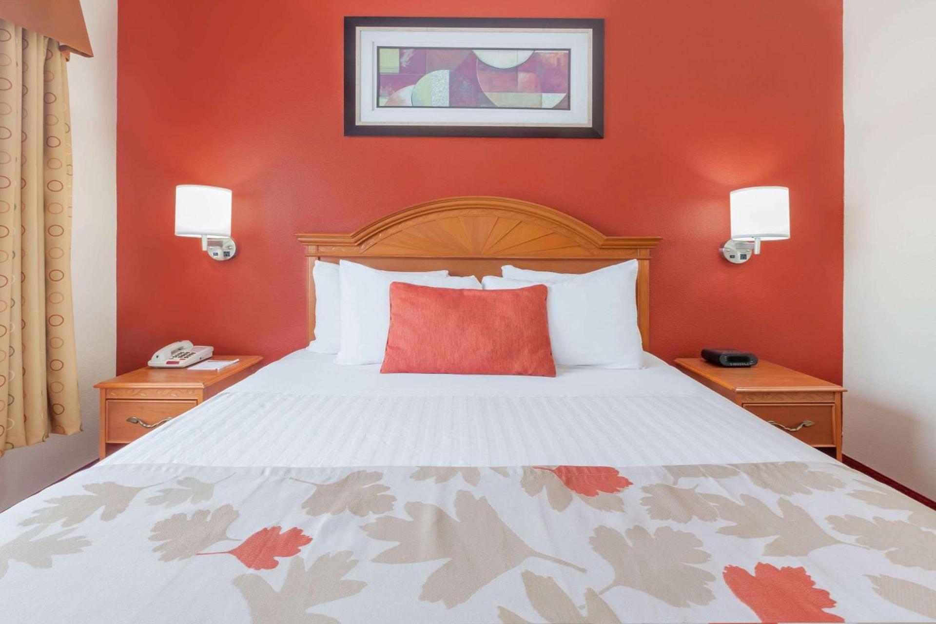 Hawthorn Suites Irving DFW South photo 40