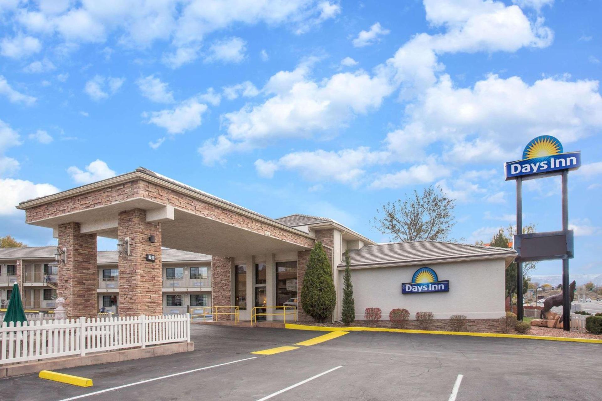 Days Inn by Wyndham Grand Junction photo 2