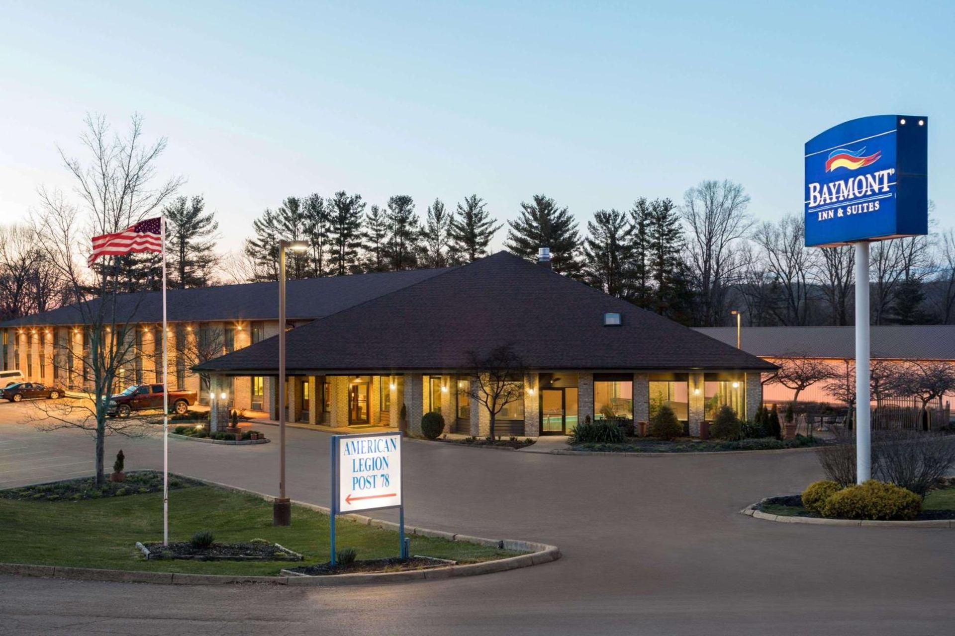 Baymont by Wyndham Logan photo 2