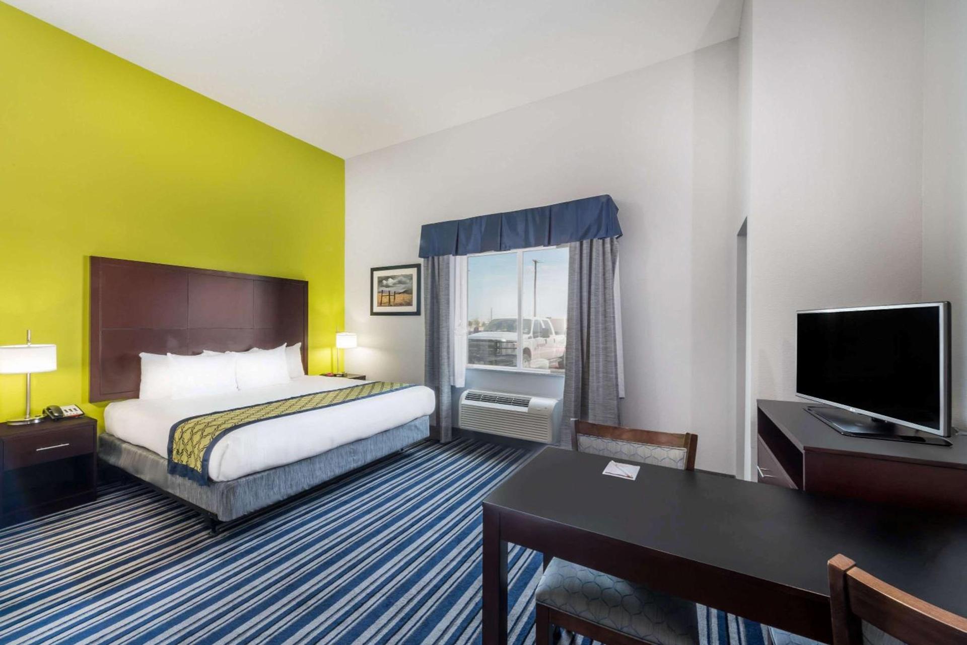 Hawthorn Extended Stay by Wyndham Midland photo 21