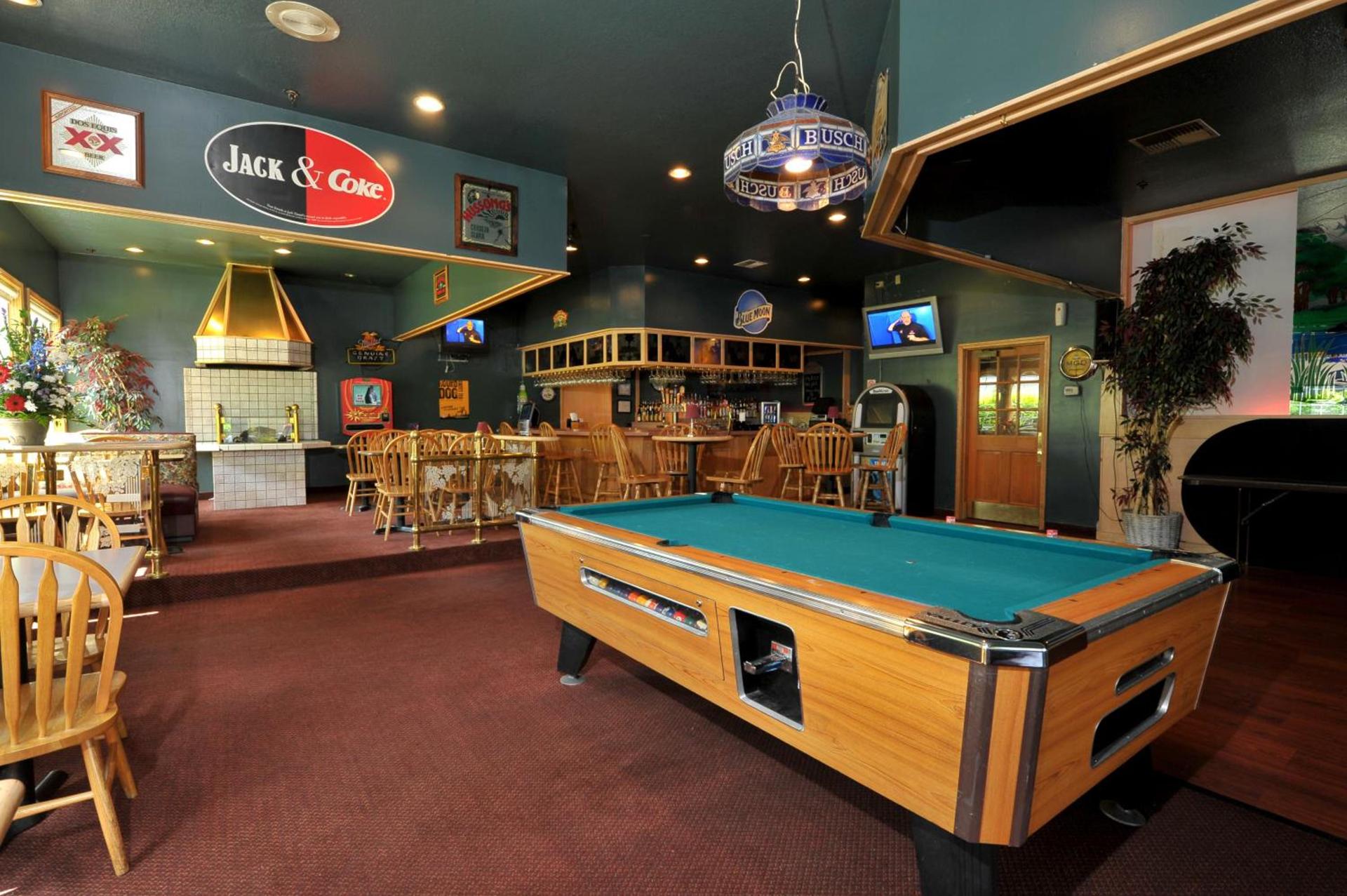 Shilo Inn Suites Hotel - Nampa Suites photo 21