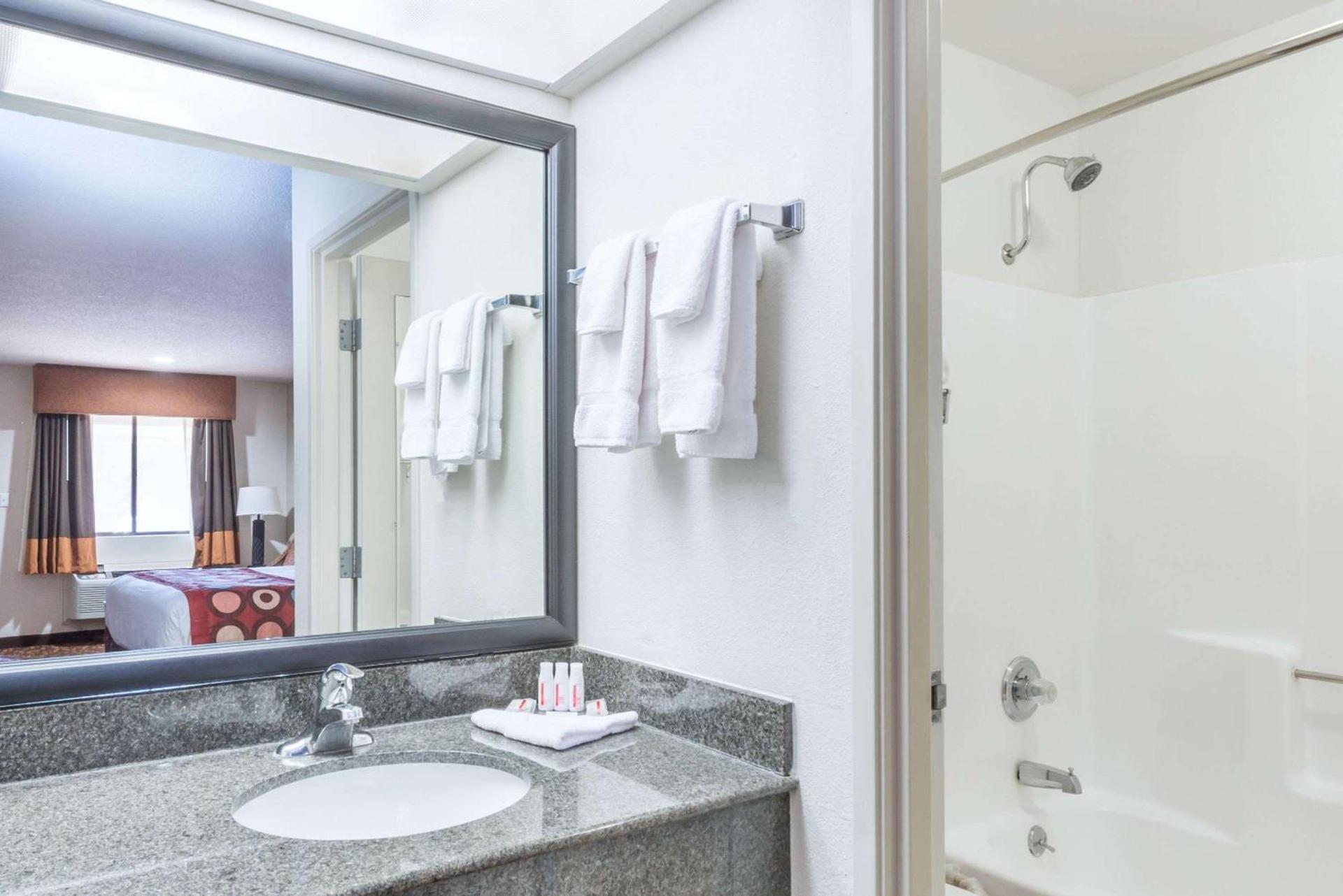 SureStay Plus by Best Western Cannon A.F.B. photo 5