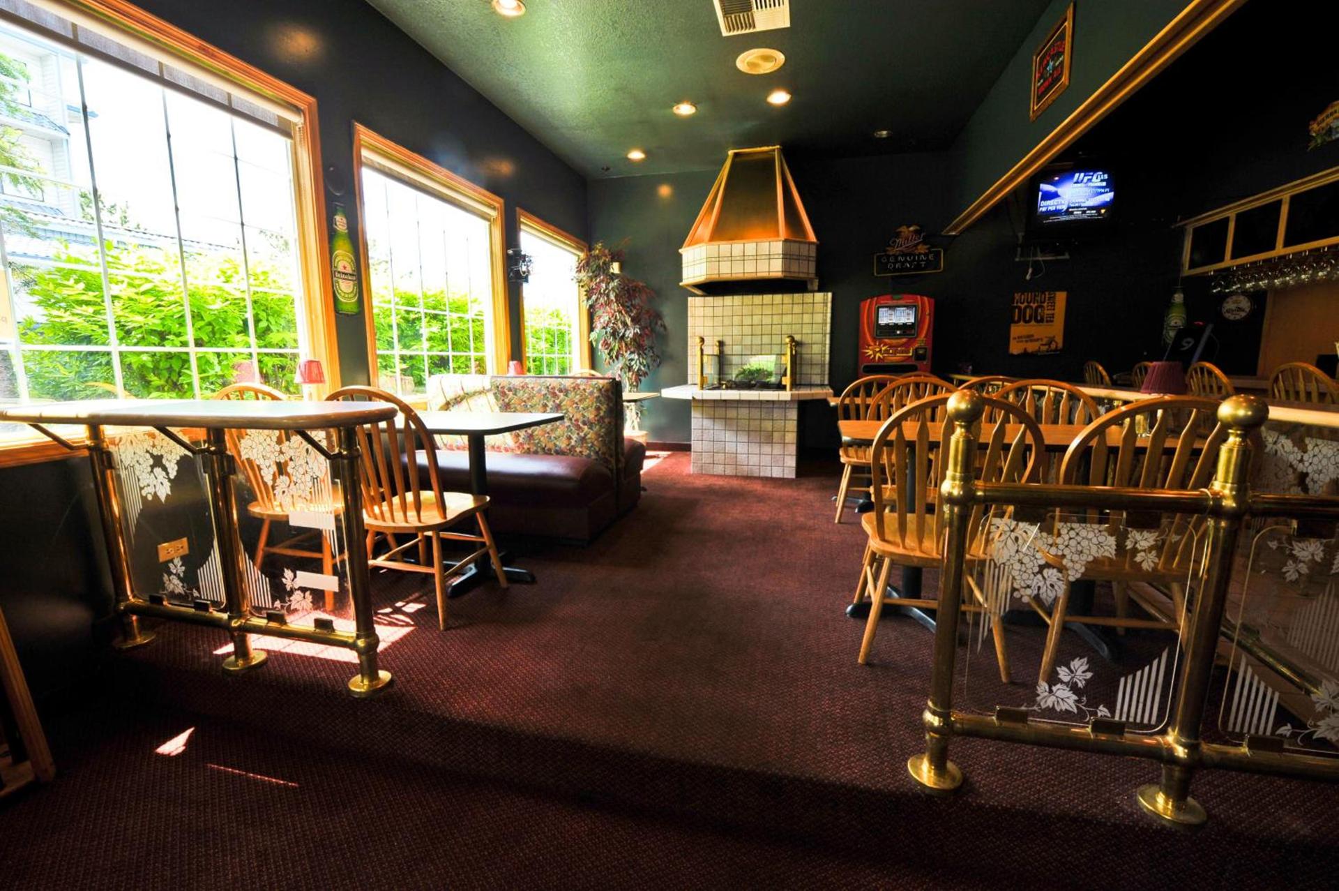 Shilo Inn Suites Hotel - Nampa Suites photo 22